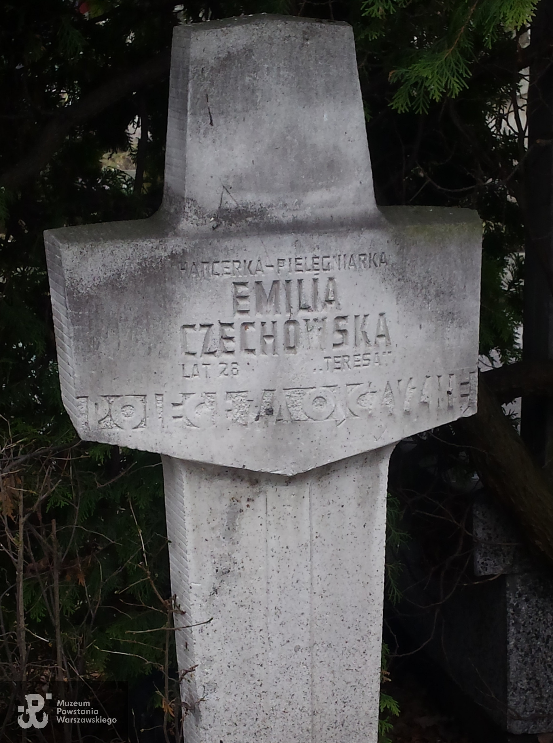 Mogiła na Cmentarzu Wojskowym na Powązkach. Fot. mogiły udostępniła p. Magdalena Ciok