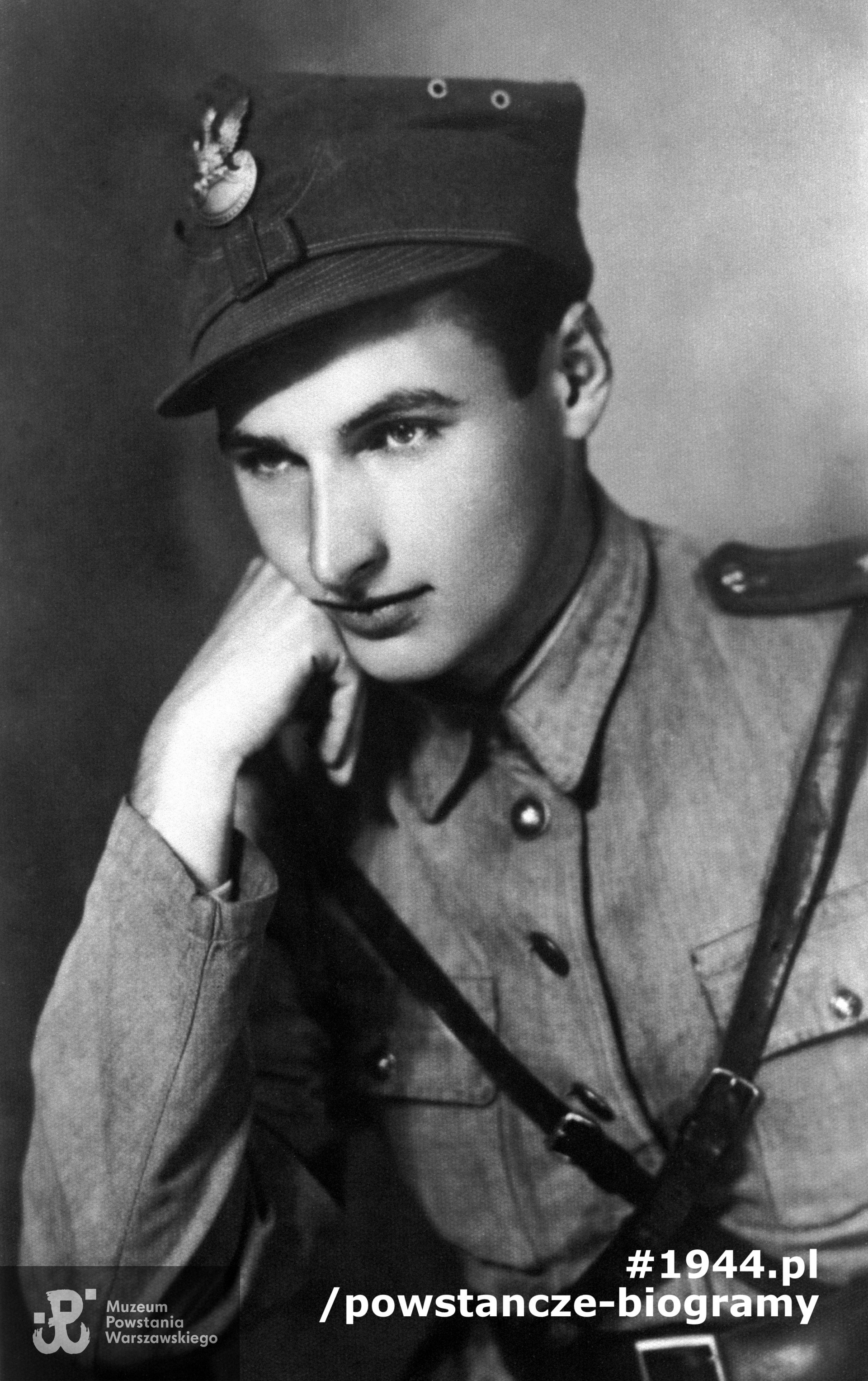 kpr. pchor. Jan Kulczycki „Argos” (1923-1966). Fotografia portretowa ze zbiorów Muzeum Powstania Warszawskiego - batalion „Zośka"