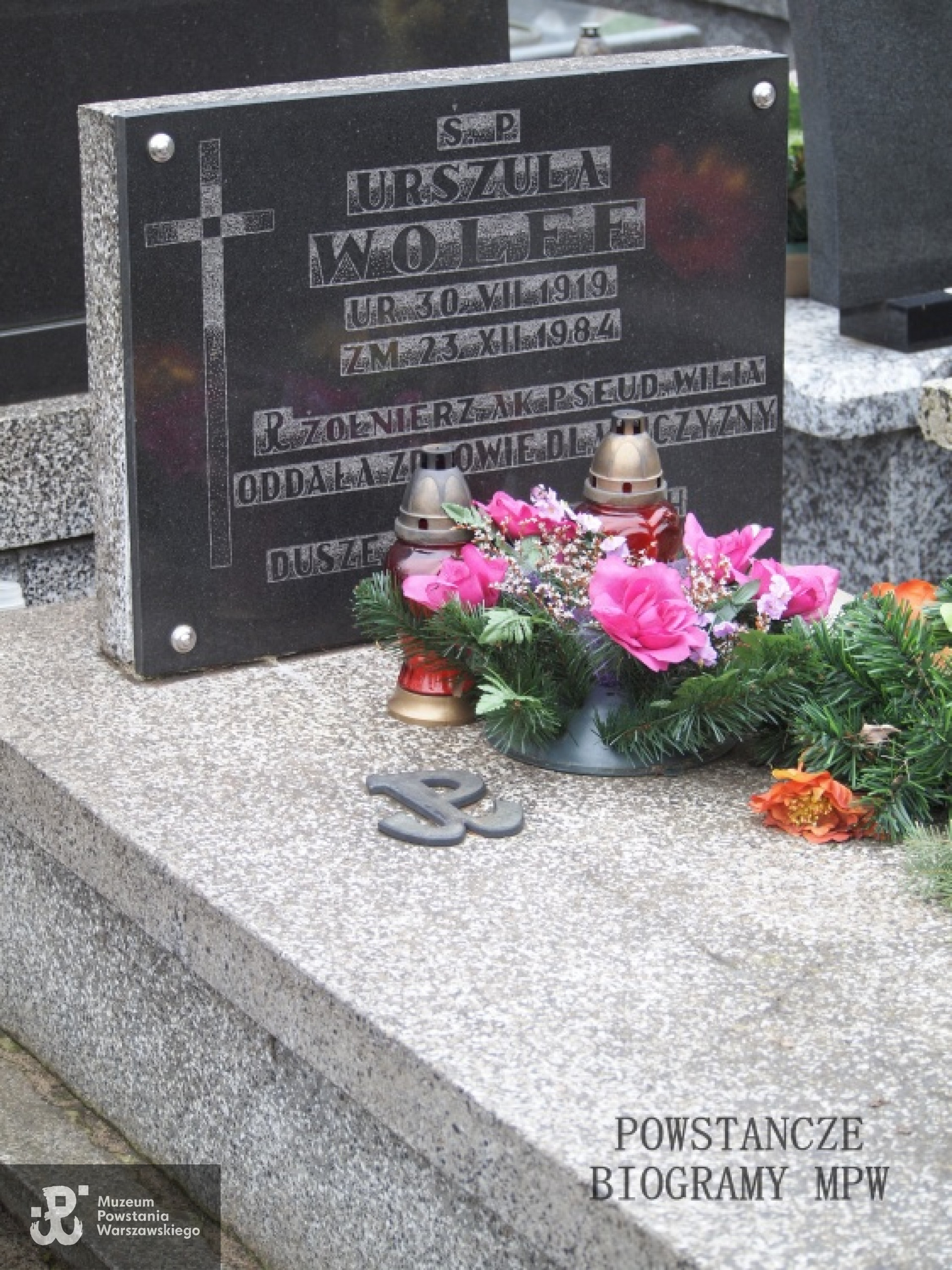 Mogiła na cmentarzu w Bedoniu Przykościelnym. Fot. udostępniła Aneta Krent