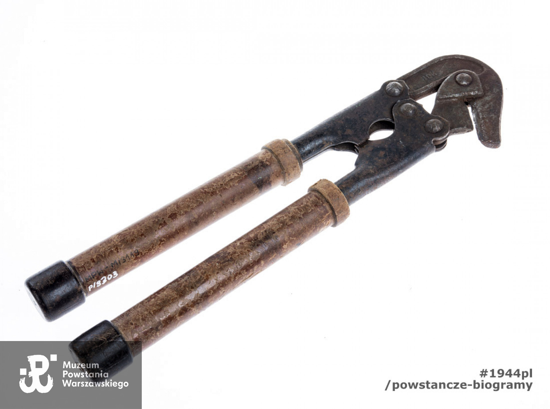 Należące do Alojzego Barańskiego nożyce saperskie produkcji niemieckiej , które miały służyć do przecinania zasieków na terenie Okęcia w czasie Powstania Warszawskiego. Ze zbiorów Muzeum Powstania Warszawskiego, sygn. MPW-M/3119