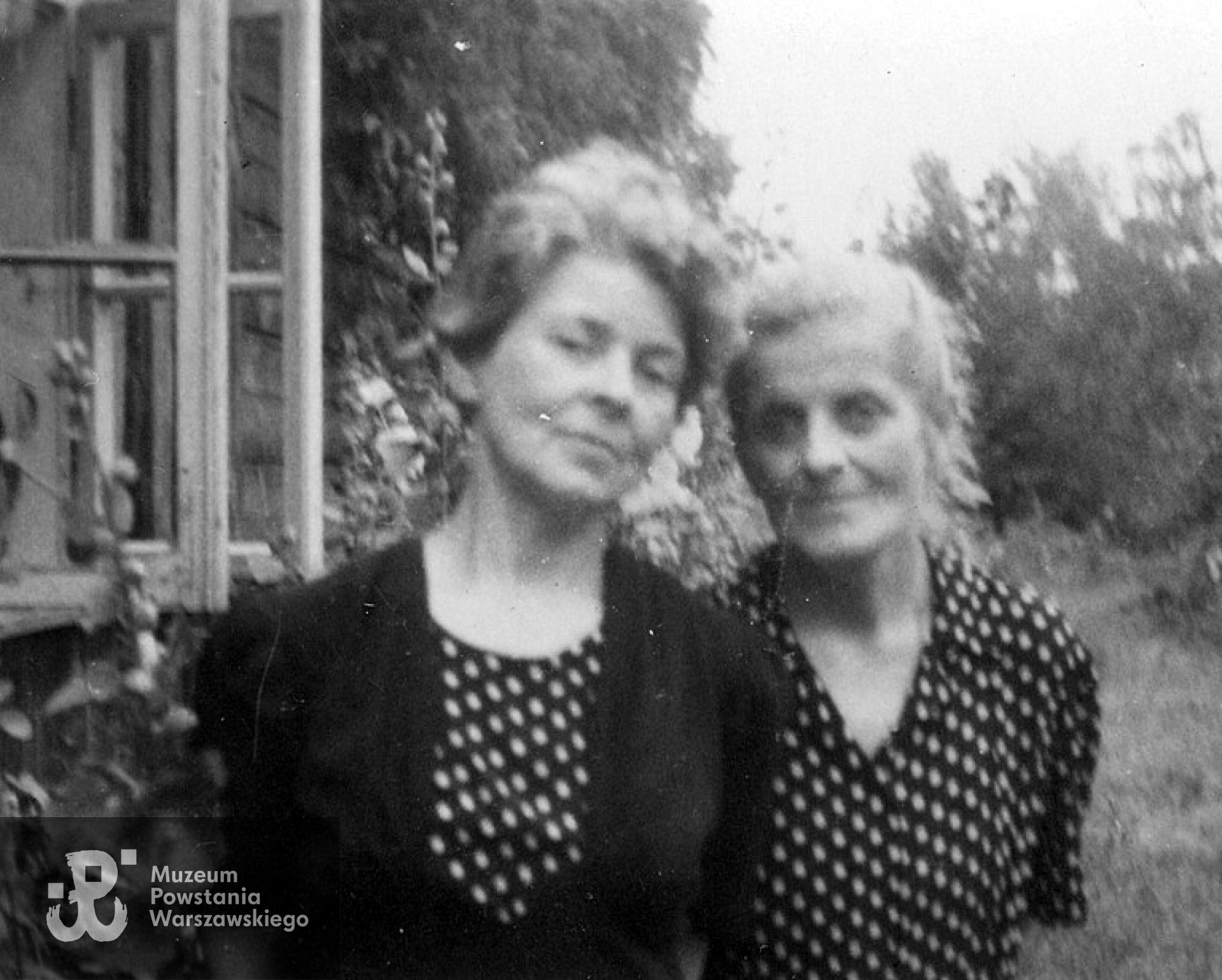 Siostry Michalina i Janina Śliwickie - fotografia powojenna. Zbiory prywatne