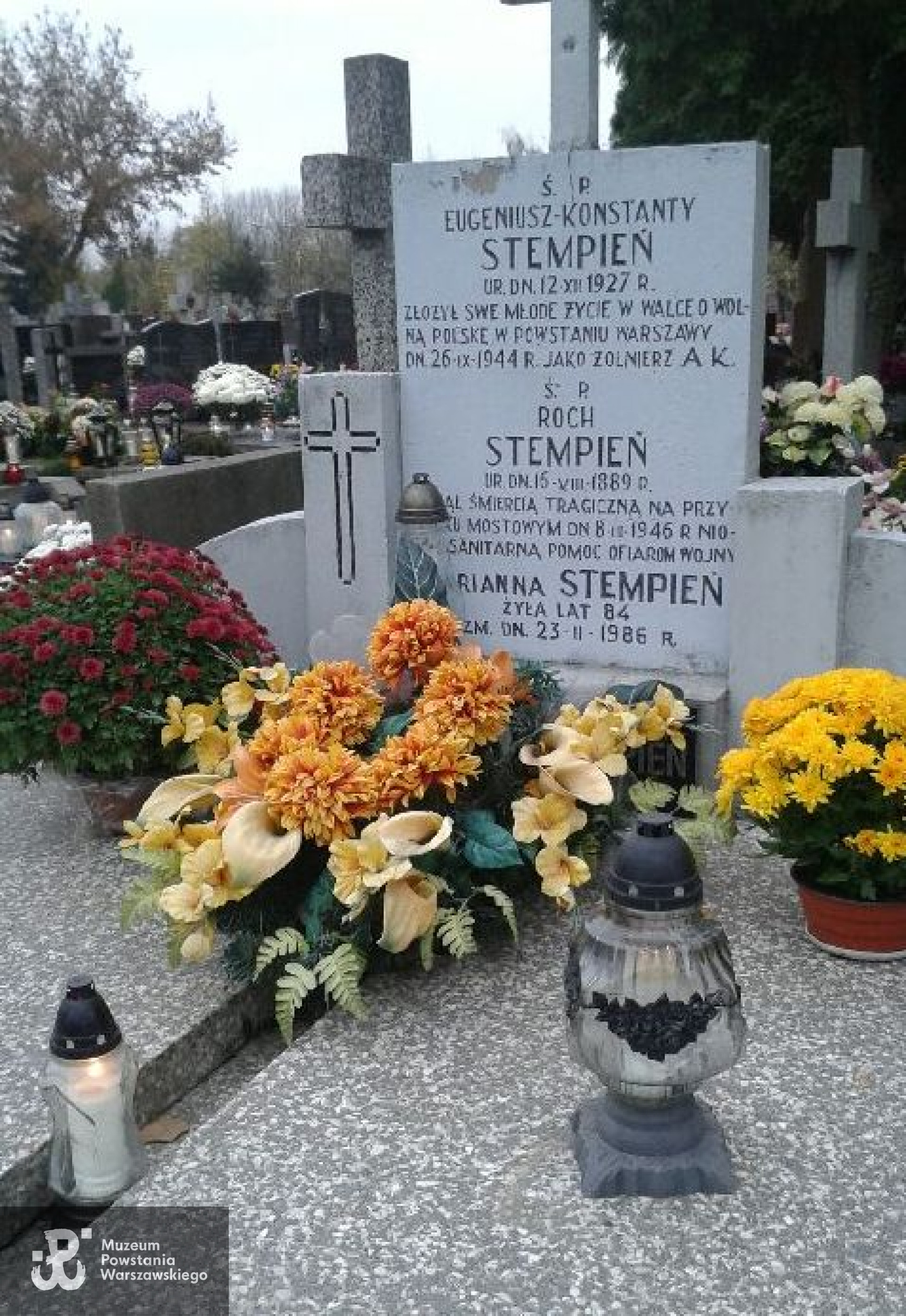 Cmentarz przy ul. Wałbrzyskiej. Fot. udostępnił  p. Leszek Stempień 