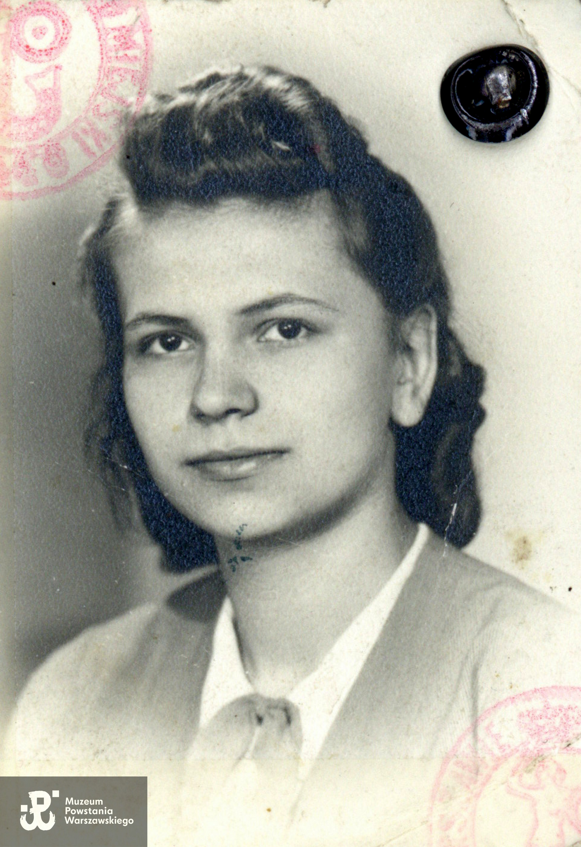 łącz. Maria Poławska po wojnie Śliwińska (1922-1991). Fot. z dokumentów tożsamości, okres okupacji niemieckiej. Udostępnił p. Paweł Poławski, bratanek Marii Poławskiej-Śliwińskiej