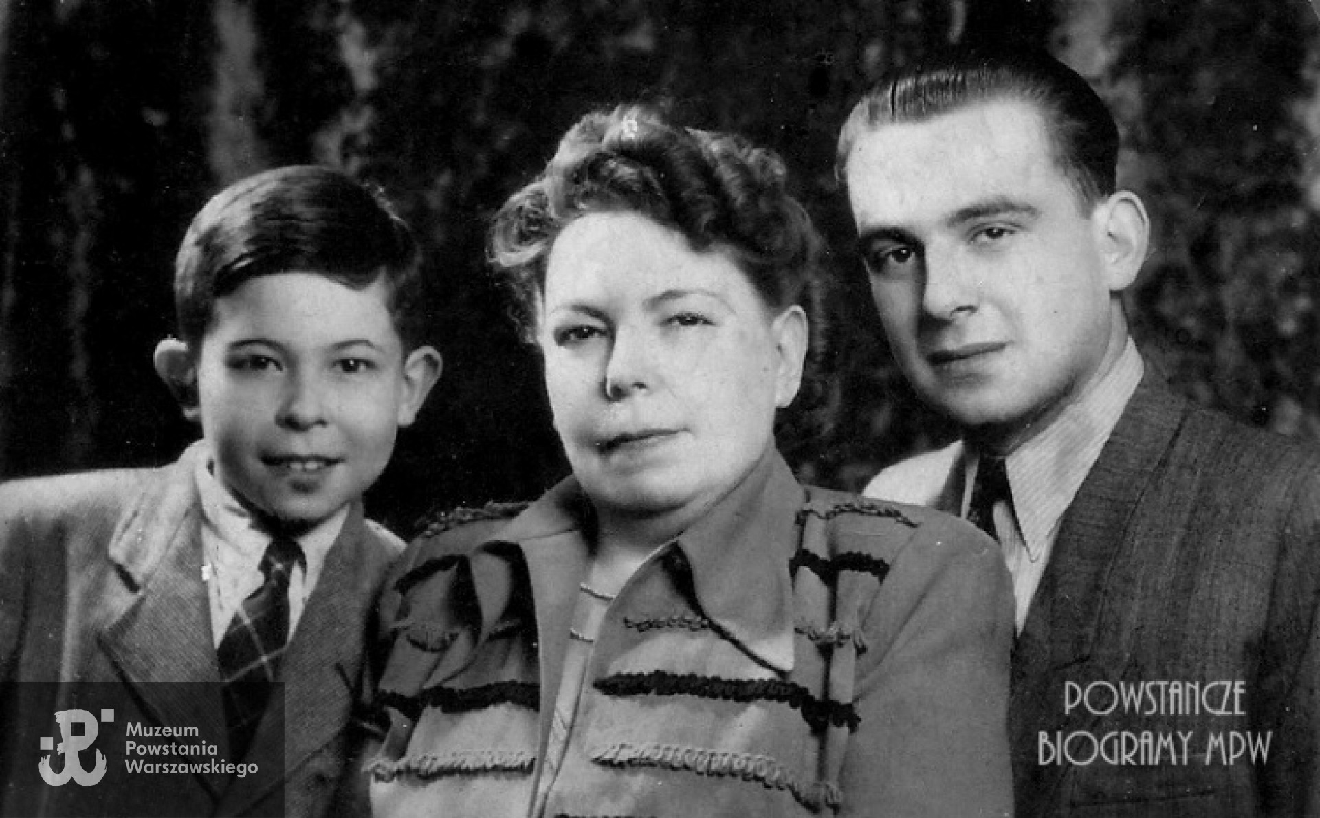 Jenta Pilipska ze starszym synem Sewerynem i młodszym Jerzym (po wojnie Israelem). <i>Fot. archiwum rodzinne</i>