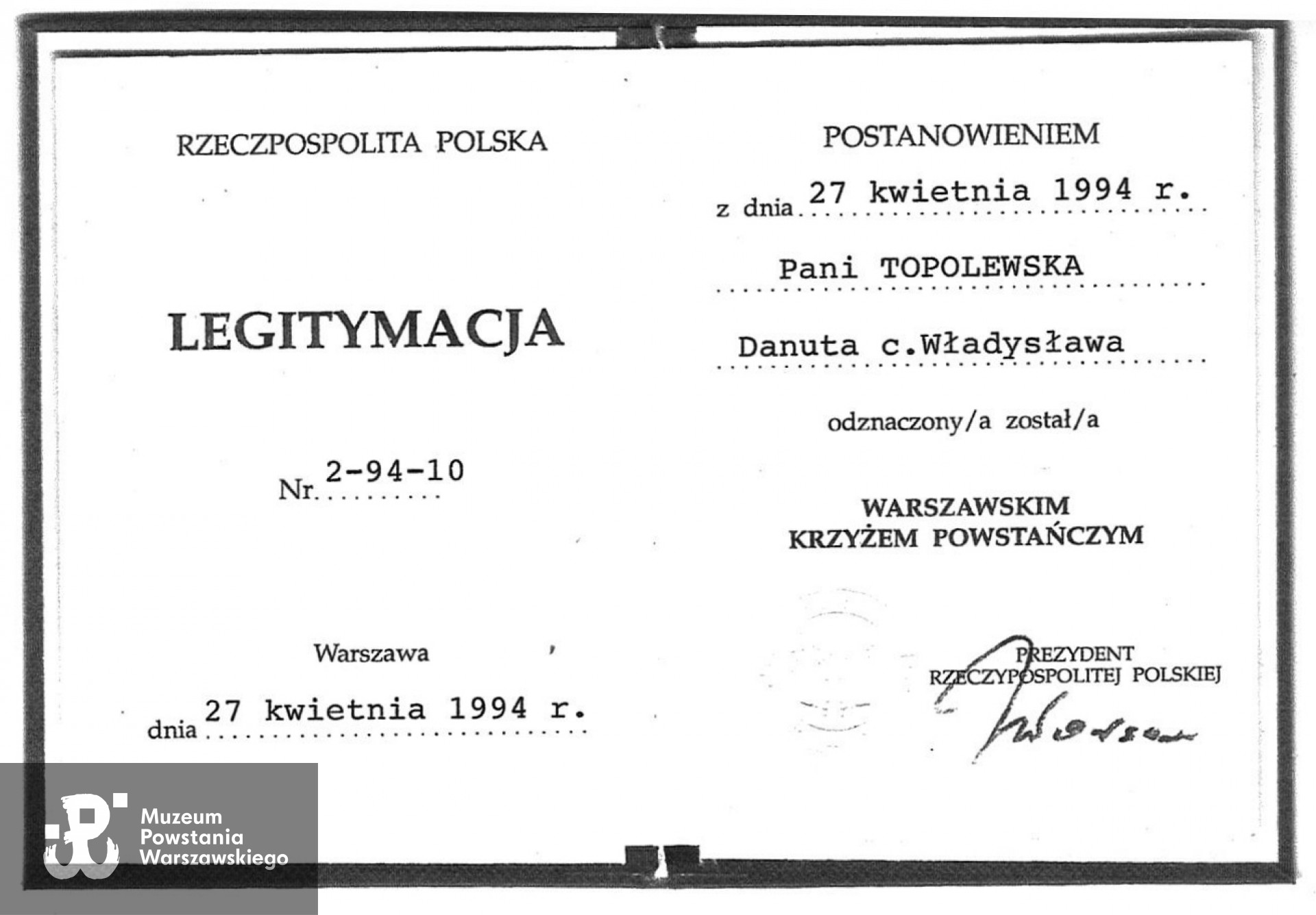 Kserokopia legitymacji Warszawskiego Krzyża Powstańczego, źródło Muzeum Powstania Warszawskiego, Teczki personalne uczestników Powstania Warszawskiego: Oleś Danuta, zasób Działu Kombatanta MPW