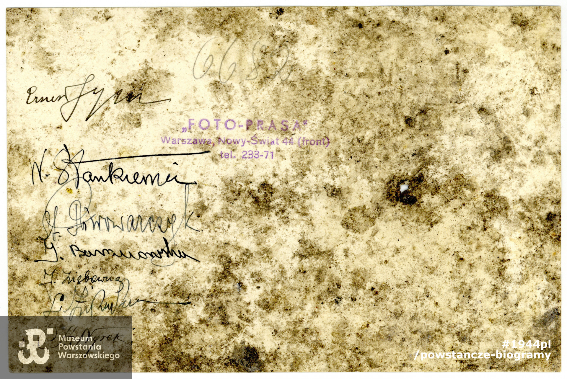 Rewers fotografii. Ze zbiorów rodzinnych p.  Ewy Kołaczkowskiej z domu Tyrawskiej, córki Jerzego Tyrawskiego