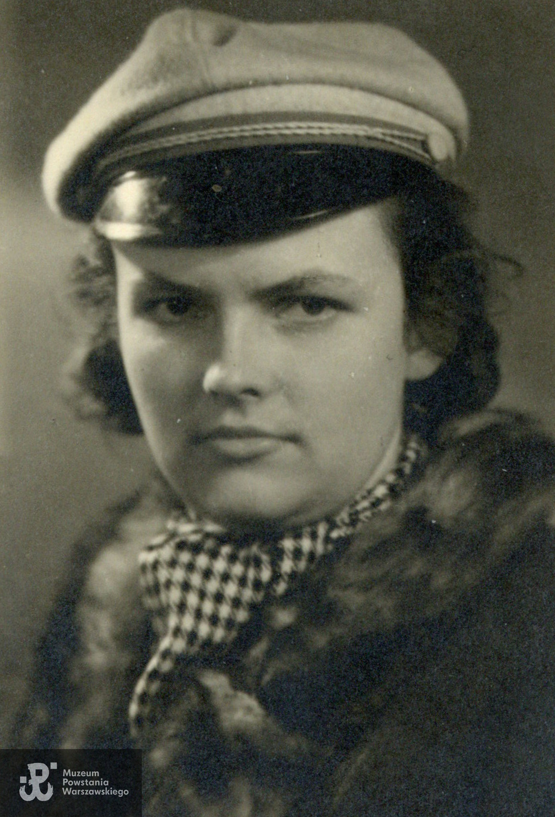  Fot. ze zbiorów rodzinnych, udostępnili p. Jacek Krzysztof Moskwa i p. Stanisław  Piotr Moskwa, synowie. Skany wykonano w Muzeum Powstania Warszawskiego, 03/2024