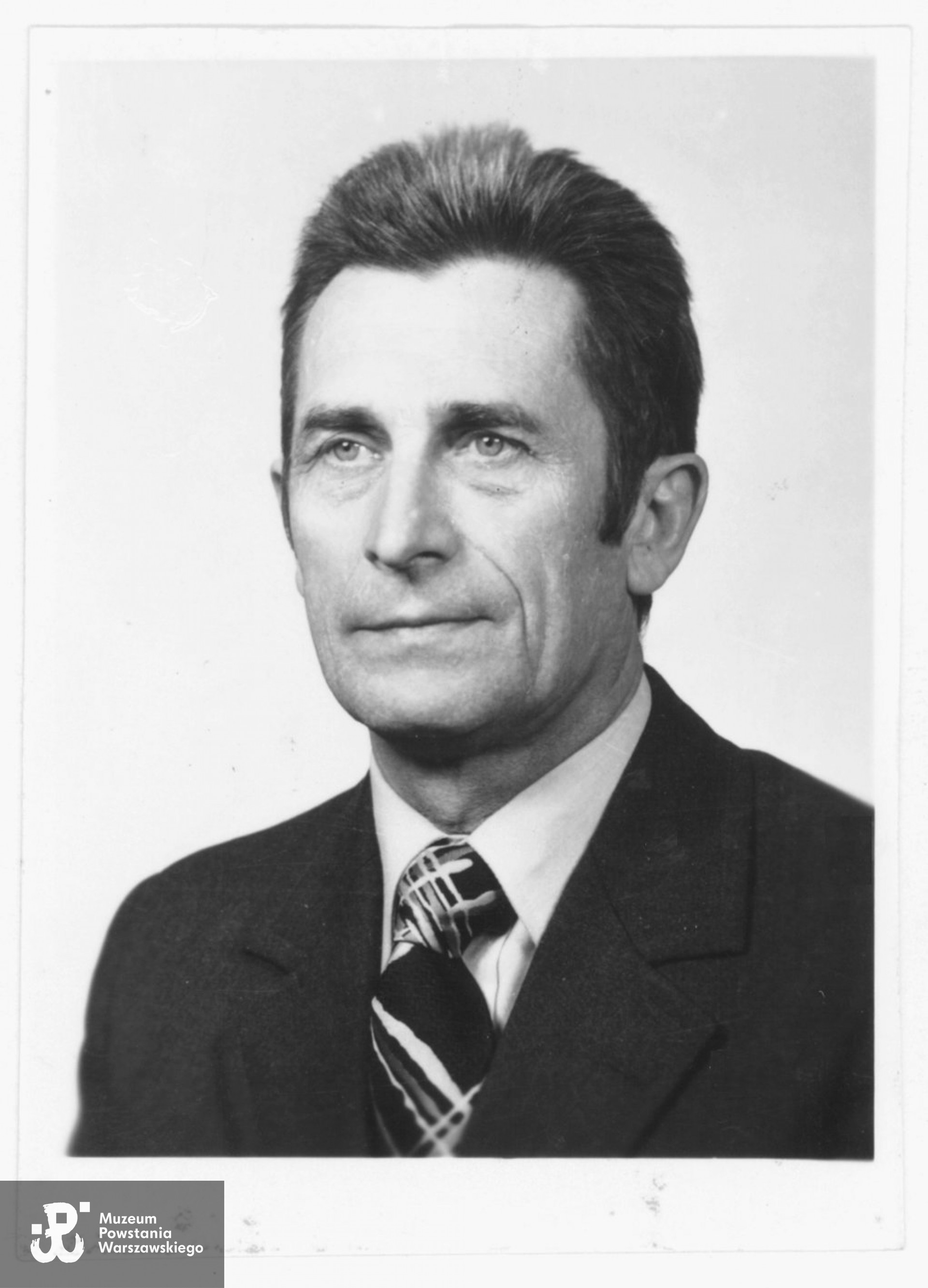 Źródło: Materiały do Słownika Uczestników PW - zasób Pokoju Kombatanta MPW