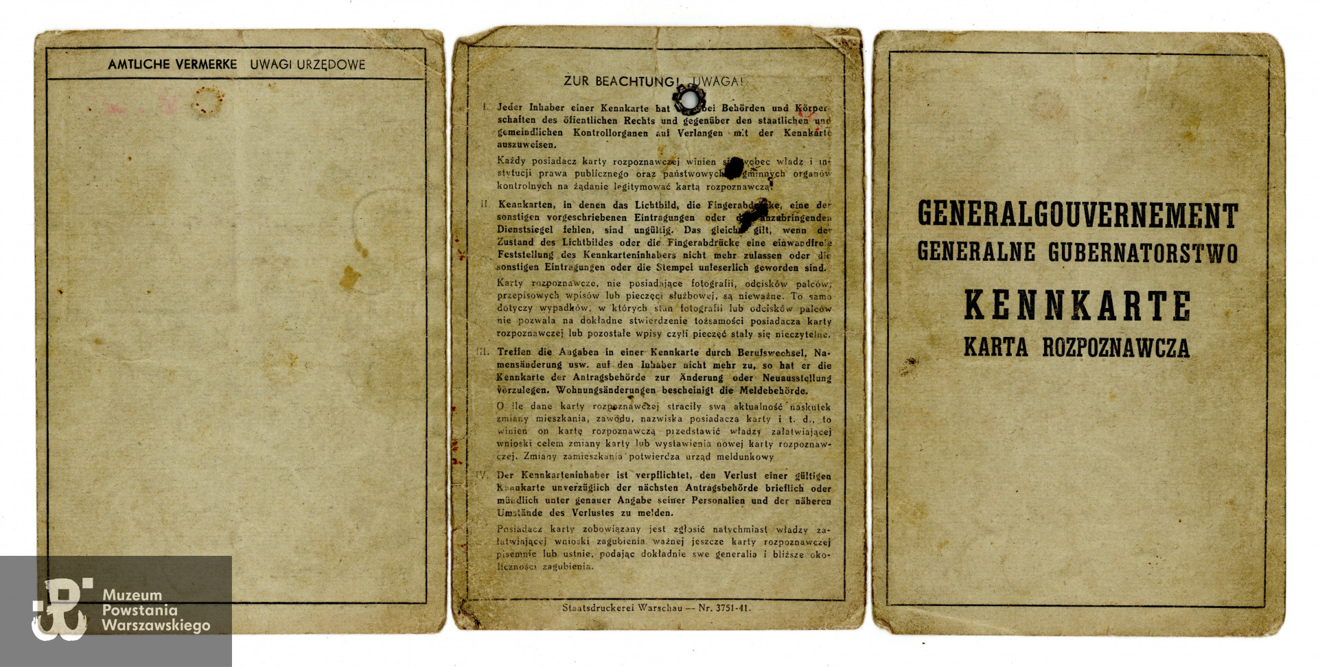 Dokumenty okupacyjne - należąca do Stefana Czyżewskiego karta rozpoznawcza  (niem. Kennkarte),  dokument tożsamości wydawany obligatoryjnie przez okupacyjne władze niemieckie wszystkim nieniemieckim mieszkańcom Generalnego Gubernatorstwa, którzy ukończyli piętnasty rok życia. Ze zbiorów rodzinnych, udostępniła p. Kinga Rusin, wnuczka Powstańca