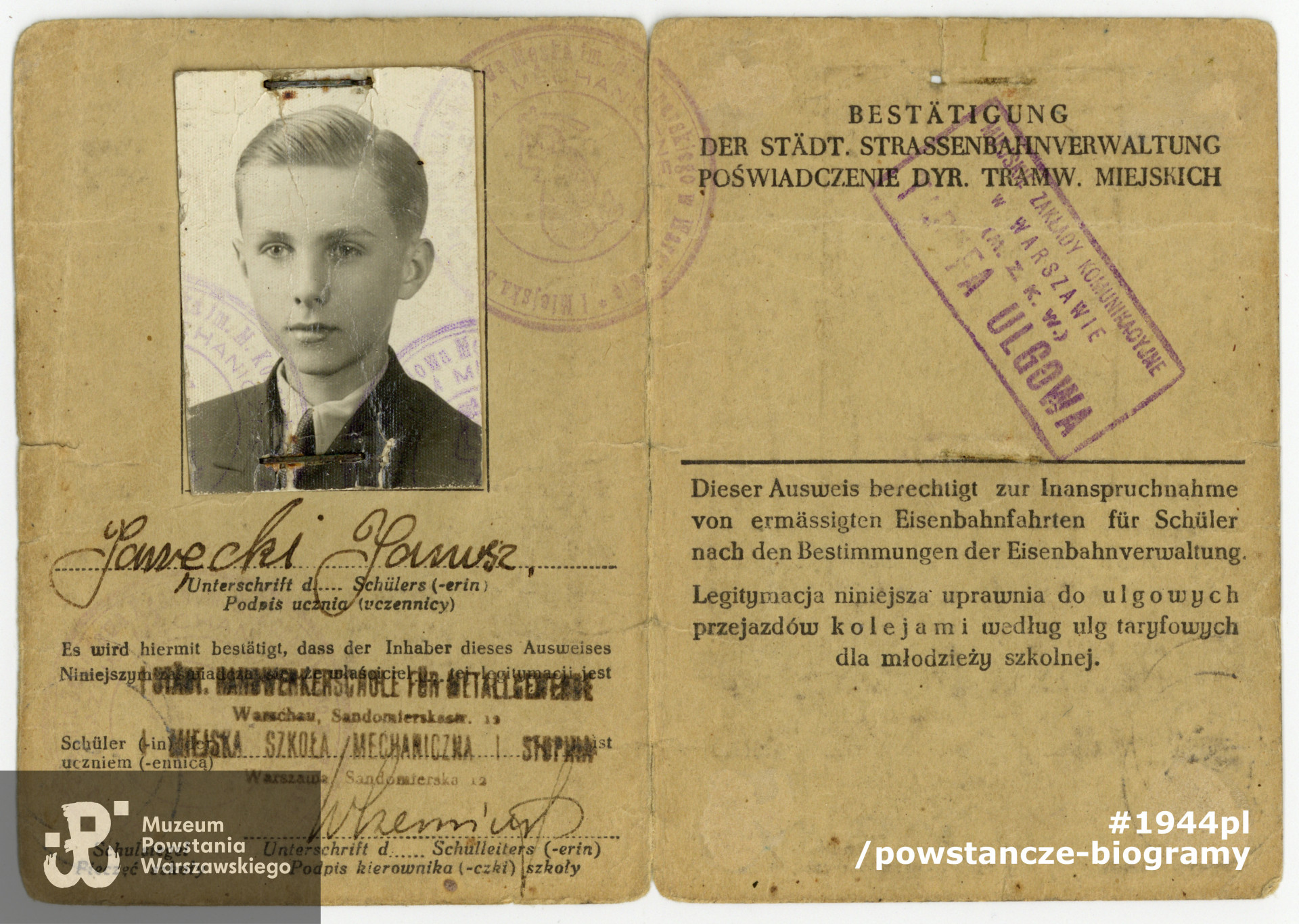 Należąca do Janusza Jarzęckiego legitymacja szkolna (Schülerausweis)  z okresu okupacji niemieckiej. Ze zbiorów Muzeum Powstania Warszawskiego, sygn. P/5327/07, dar  p. Janusza Bonawentury Jarzęckiego.