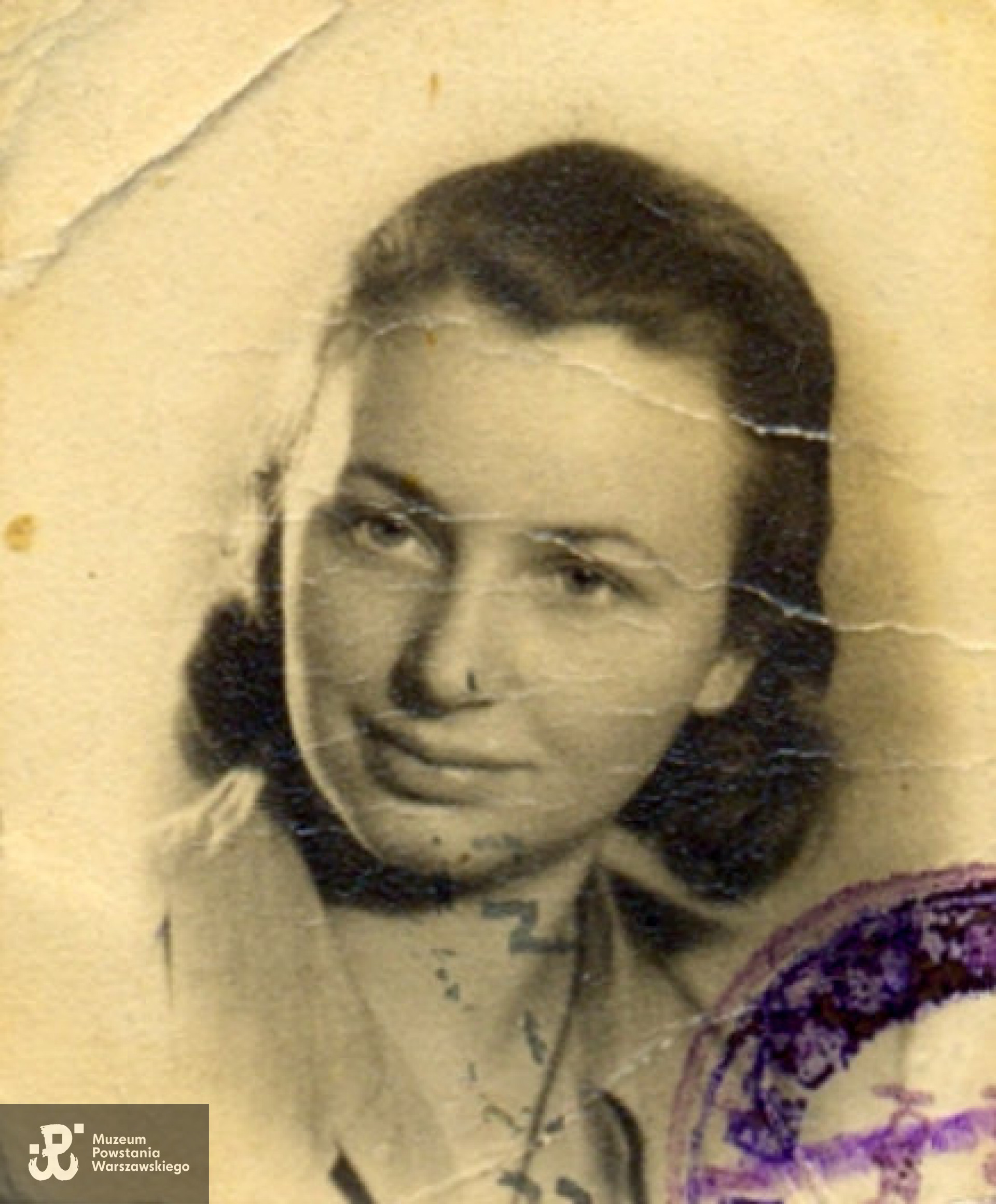 Danuta Marciniak - Aniszewska "Danka" (1926-1987). Fot. Batalion „Miotła” – źr. Wykaz zdjęć żołnierzy AK „Miotła” w oprac. R. Staniewskiego, kopia dla MPW, P/7008