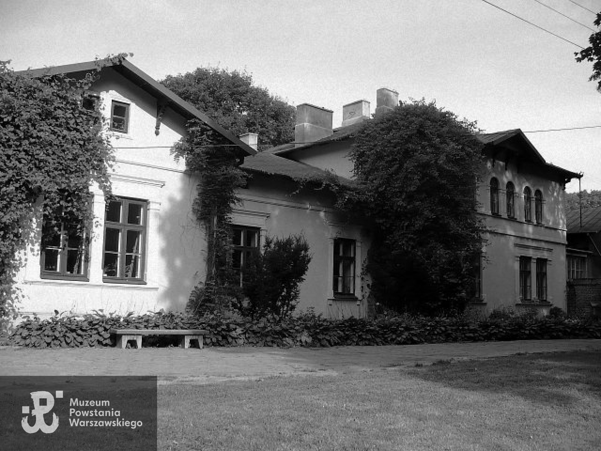 Milanów, pałac książąt Czetwertyńskich współcześnie. Fot. <i>Wikipedia</i>