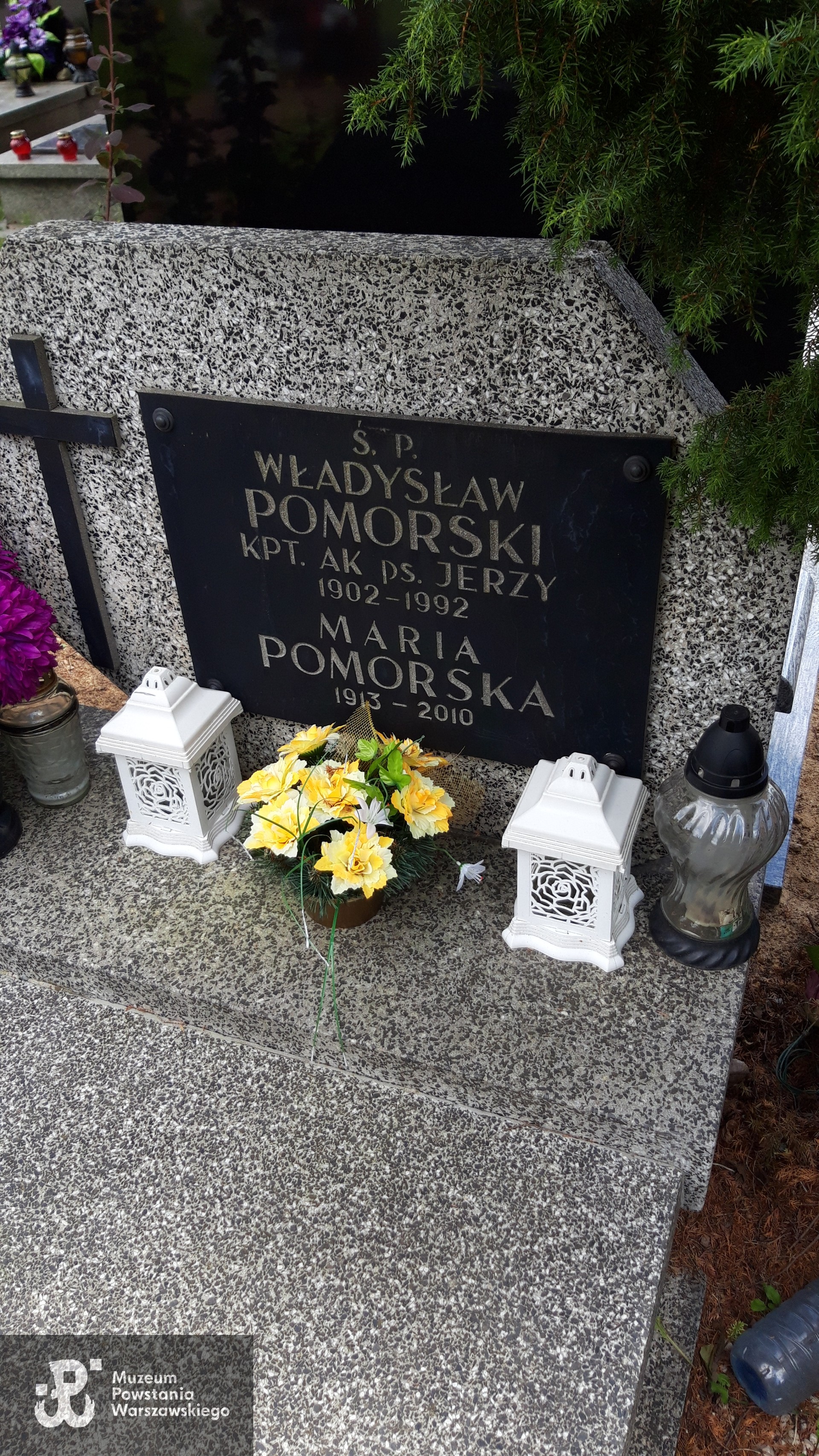Cmentarz Komunalny Północny (Wólka Węglowa). Fot. Baza Grobów