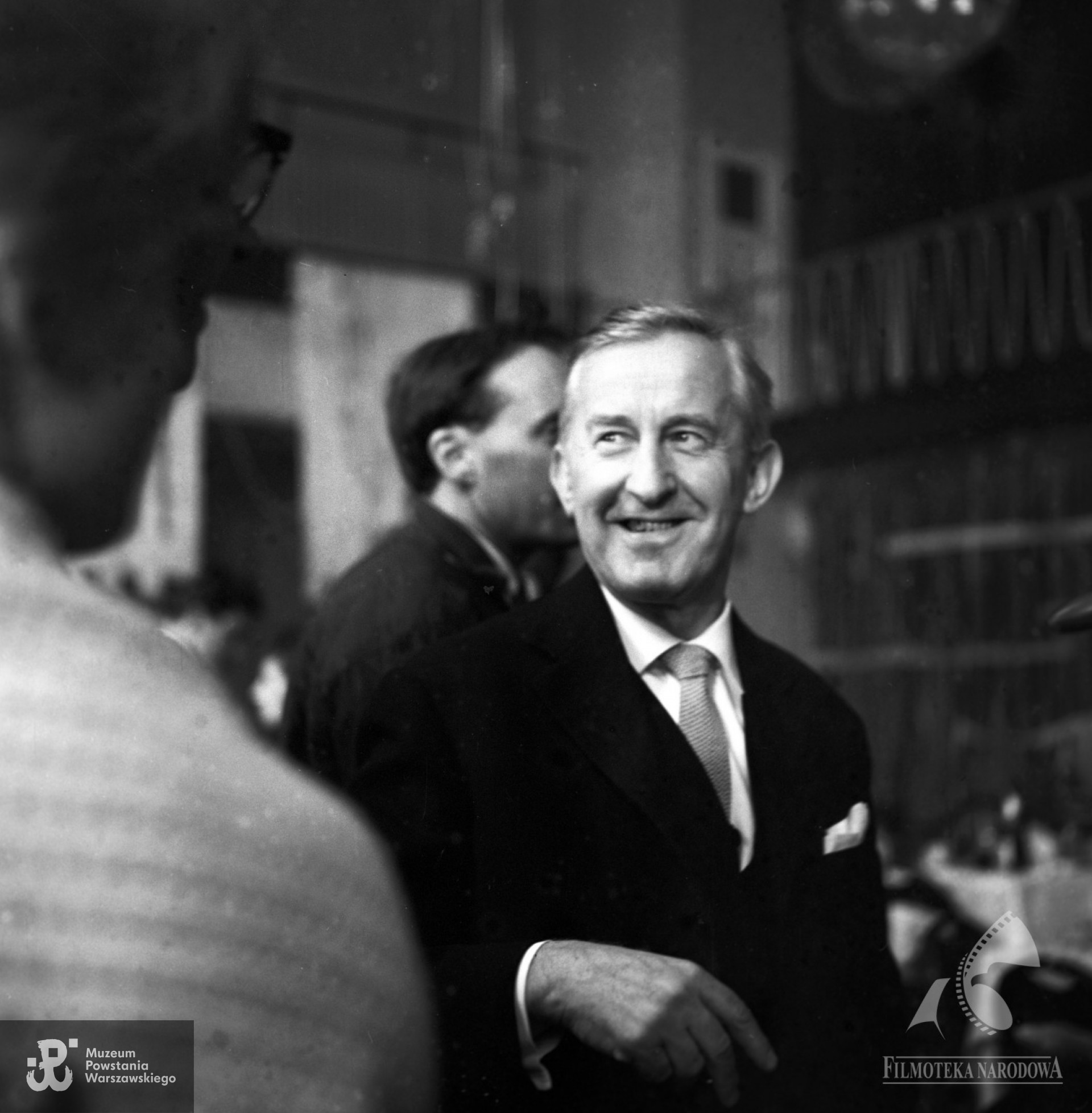 Fotografia ze zbiorów Filmoteki Narodowej - Instytut  Audiowizualny, Studio Filmowe ”Kadr”, 1962 r.  <strong><i> fototeka.fn.org.pl</i></strong>.