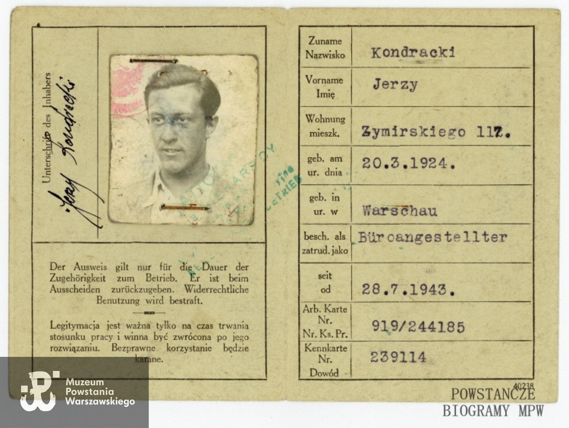 Ze zbiorów Muzeum Powstania Warszawskiego, dar Haliny Kondrackiej.