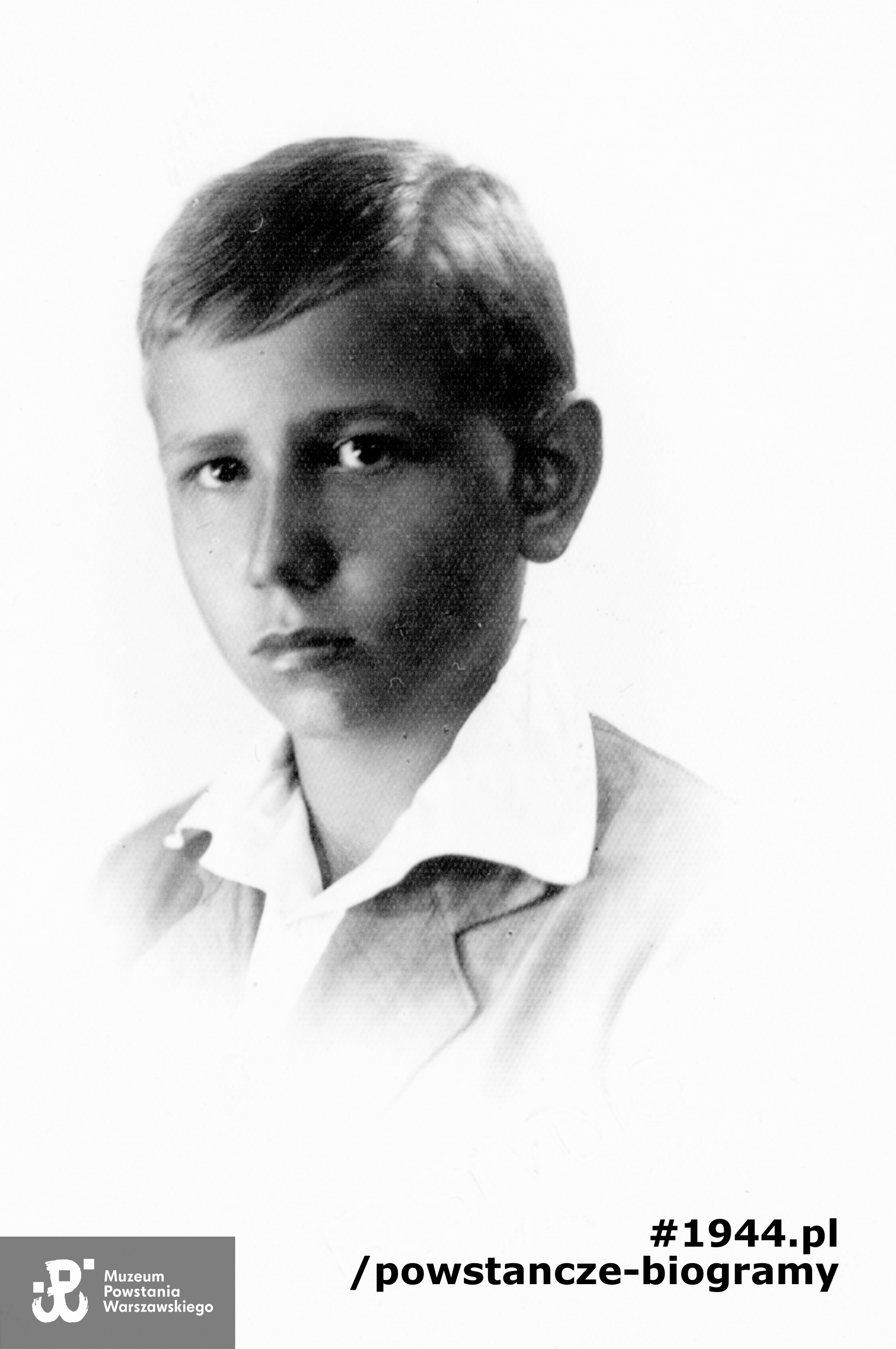 Tadeusz Kwapisz - fotografia portretowa z wczesnych lat szkolnych. Fot. z archiwum rodzinnego