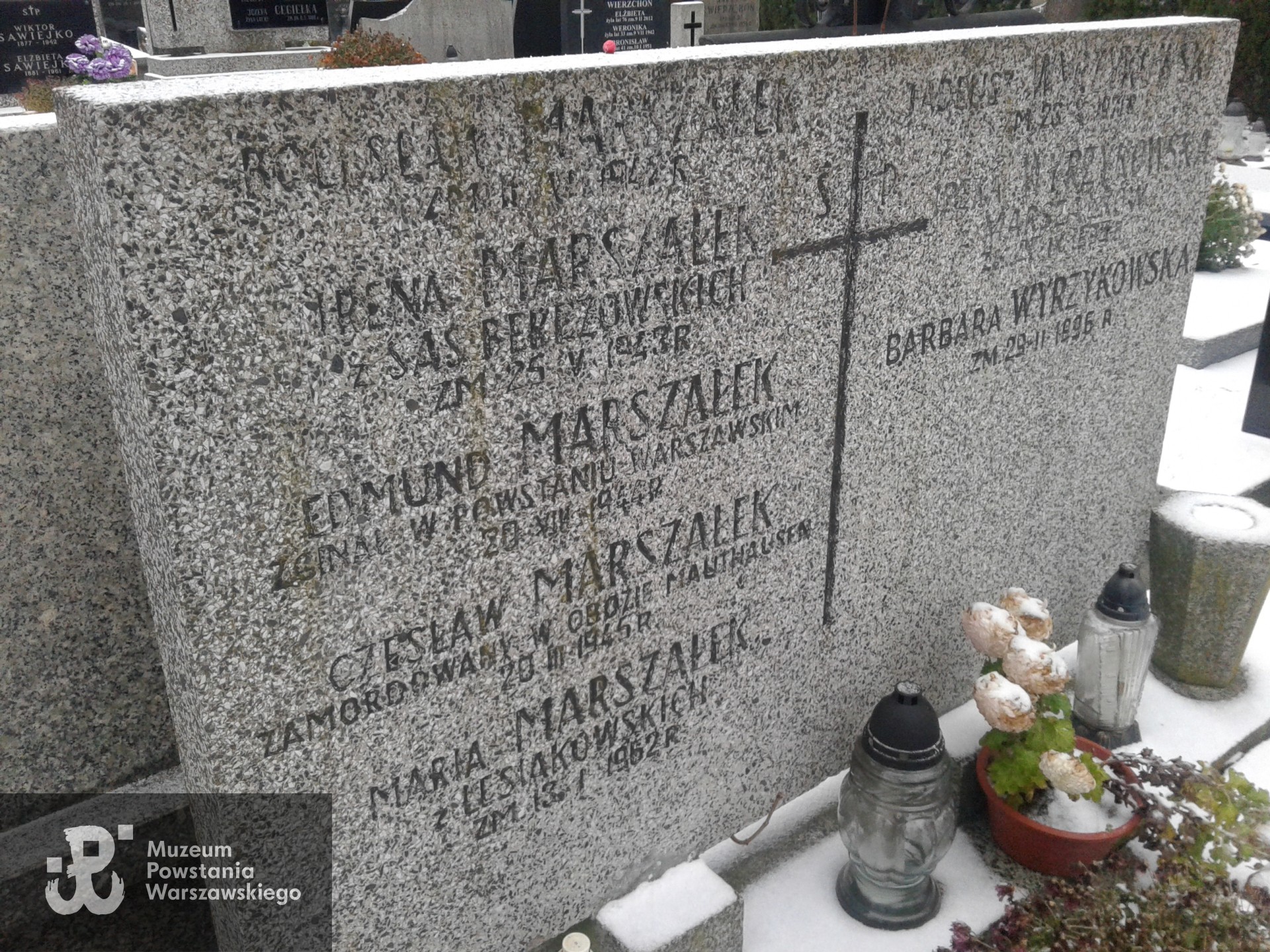 Cmentarz Bródnowski w Warszawie - miejsce pochowania Edmunda oraz mogiła symboliczna  Szymona Czesława Marszałka. Fot. ze zbiorów rodzinnych udostępnił p. Jan Zambrzycki