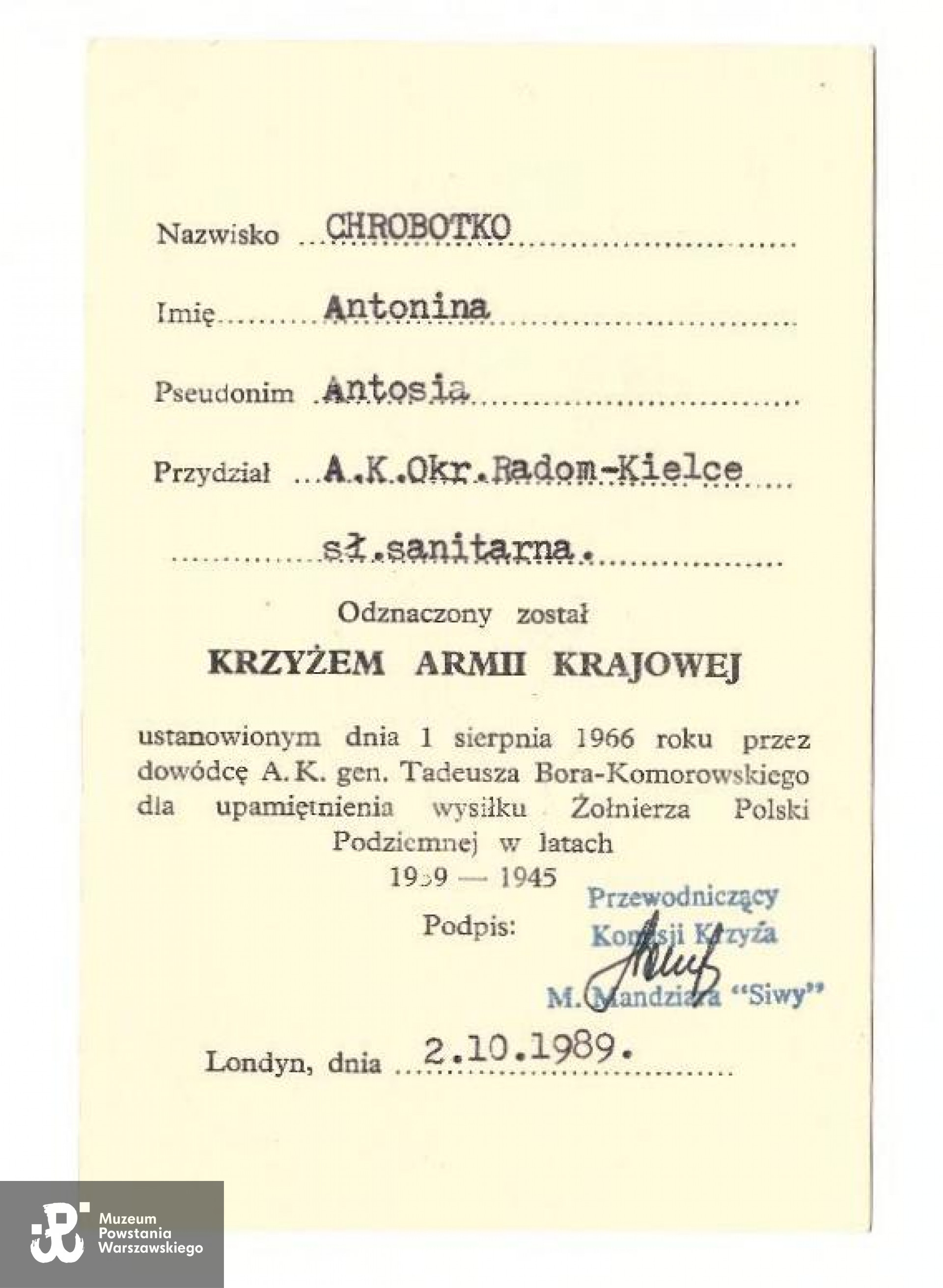 Legitymacja Krzyża Armii Rkajowej - rewers. Materiały do biogramu udostępniła s. Joanna Gędek, Franciszkanka od Cierpiących