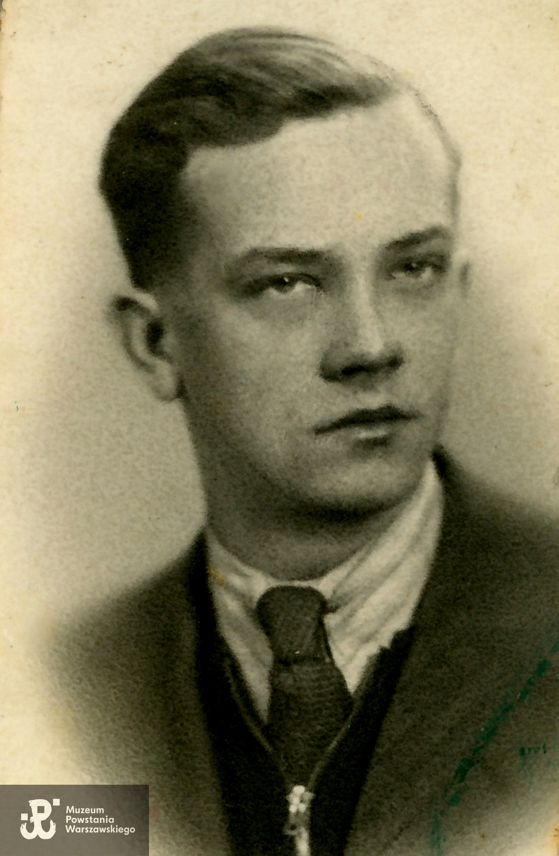 kapral Stefan Matusiak "Wasyl" (1924-1944). Fot. ze zbiorów rodzinnych p. Roberta Krawza, udostępnione za pośrednictwem p. Piotra Blaka