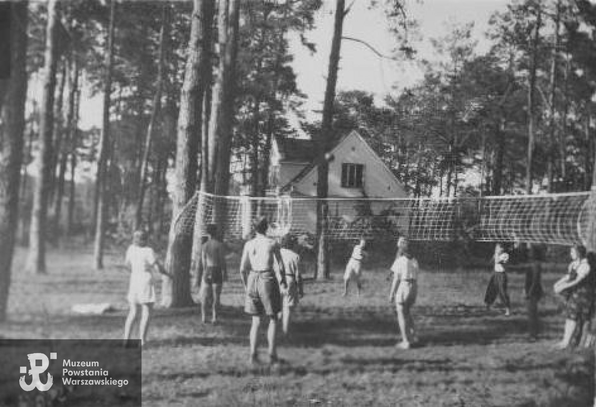 W Komorowie. Fot. z archiwum rodzinnego Marii Pajzderskiej.