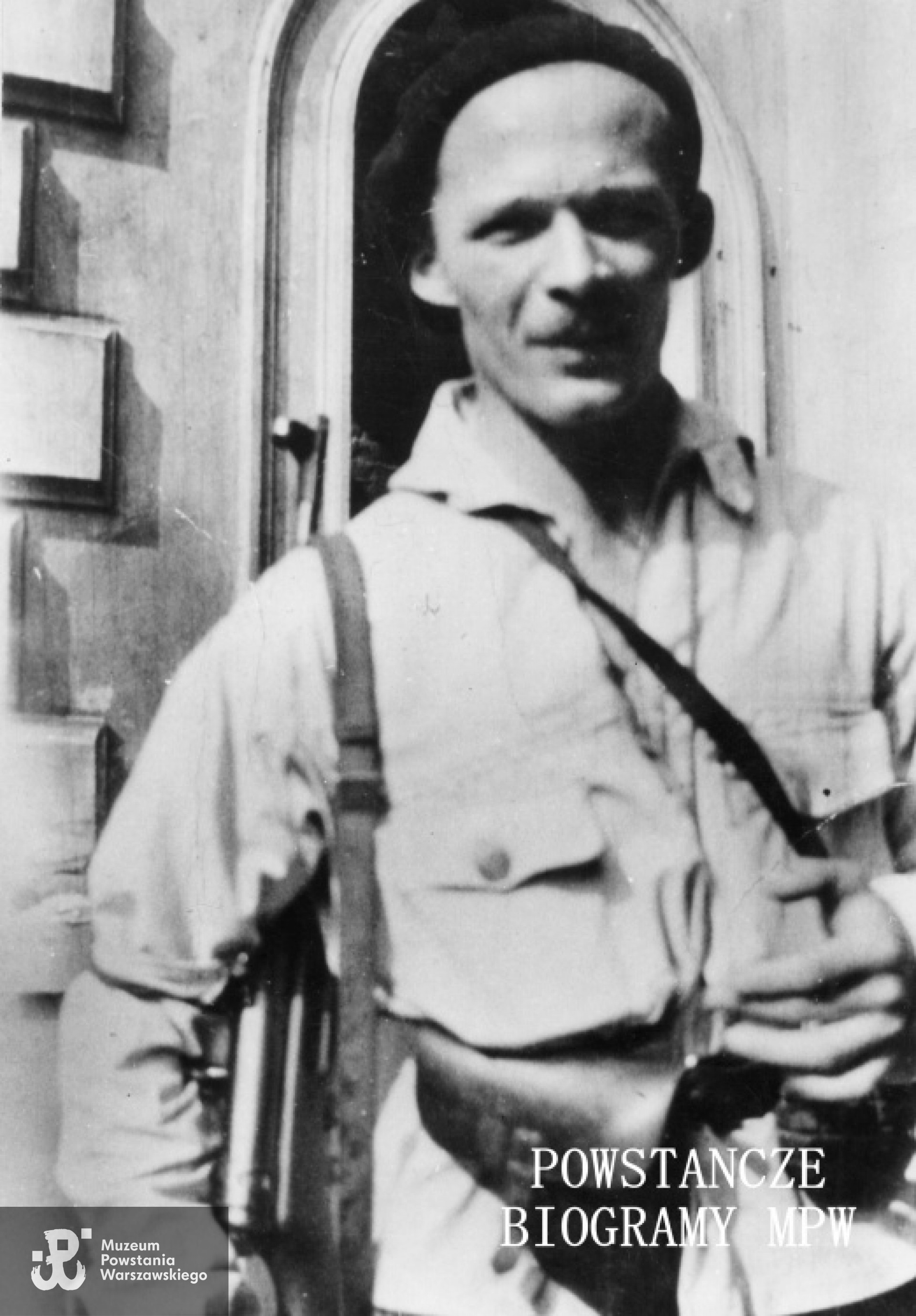 Śródmieście , ul. Mokotowska. Por. Franciszek Baumgart "Pomorzak" dowódca II plutonu kompanii "Habdank" batalionu "Ruczaj". Fot. ze zbiorów Muzeum Powstania Warszawskiego, sygn. MPW-IK/2487