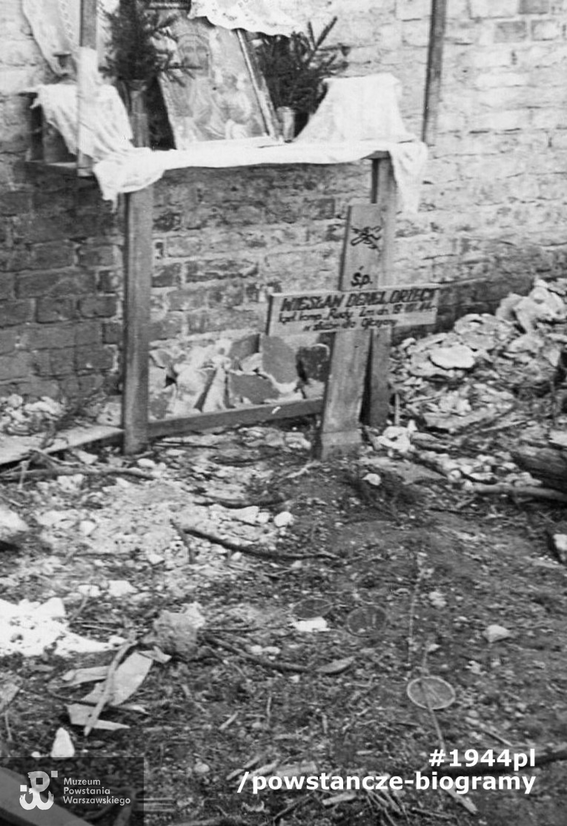 Mogiła plut. Wiesława Denela "Orzecha". Fot. Eugeniusz Haneman.