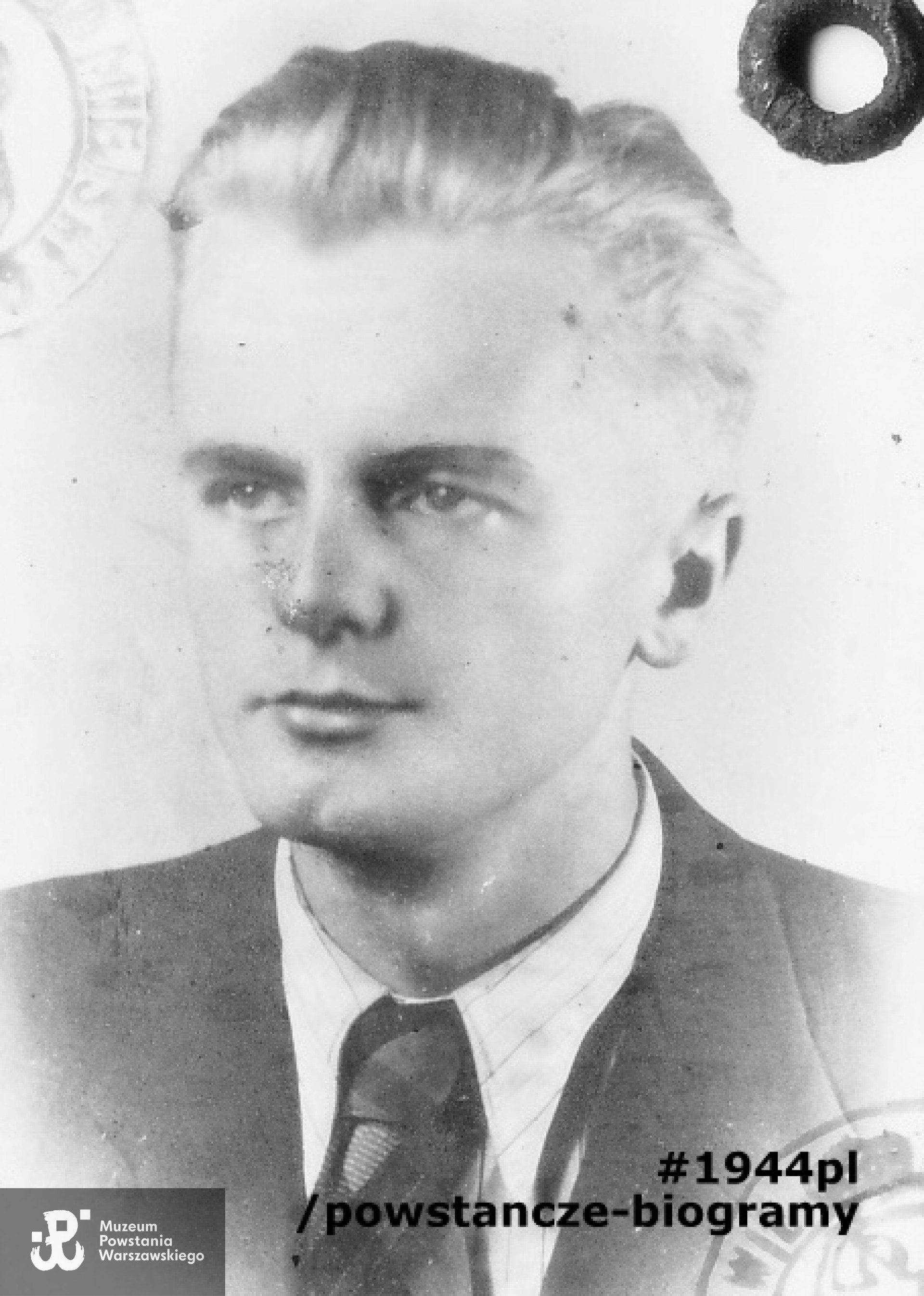 Jerzy Ludwik Marek "Maczuga" (1924-2000). Fotografia portretowa z dokumentów z okresu okupacji niemieckiej.