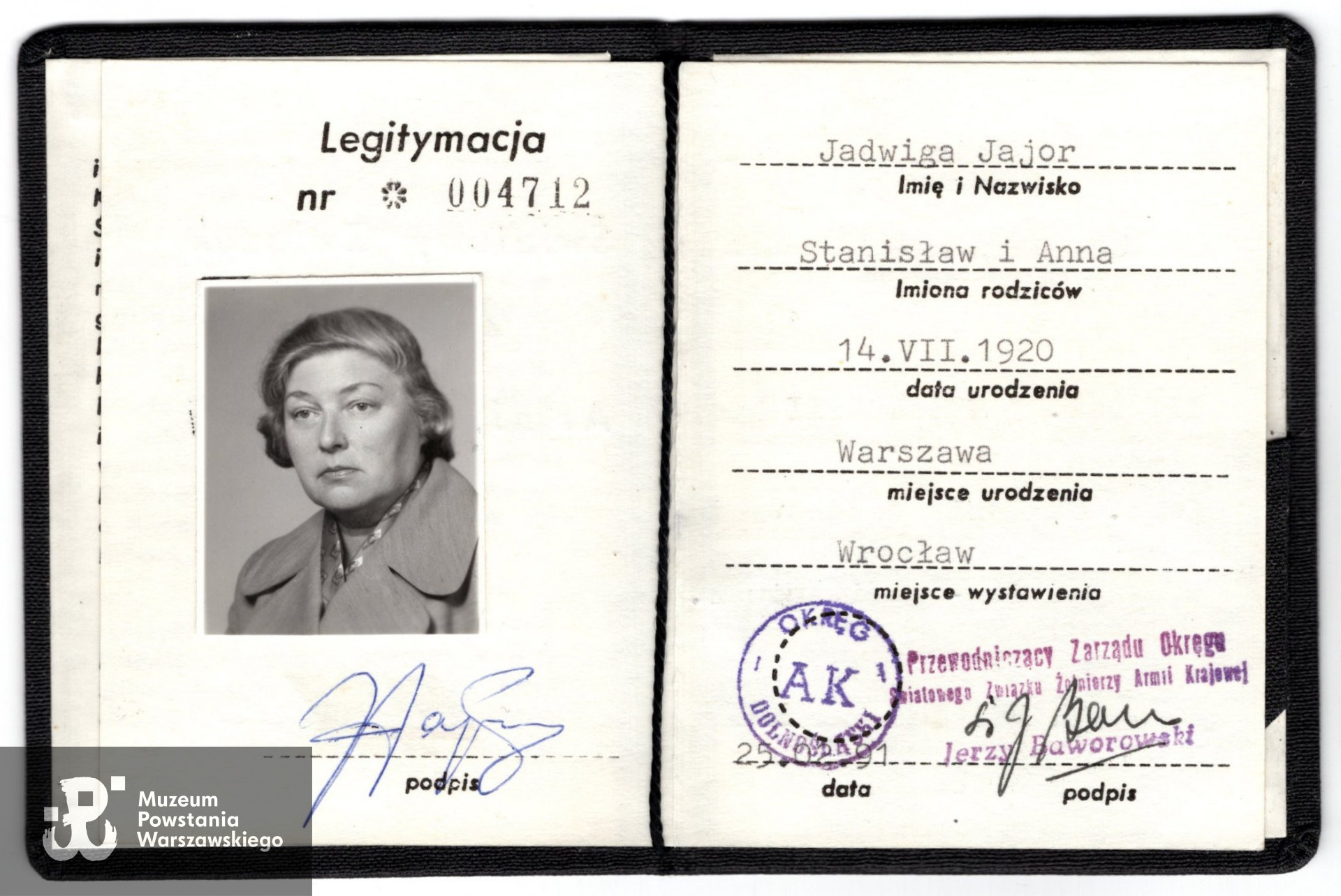 Legitymacja ŚZŻAK.  Ze zbiorów rodzinnych,  skany wykonano w Pokoju Kombatanta MPW, 2023