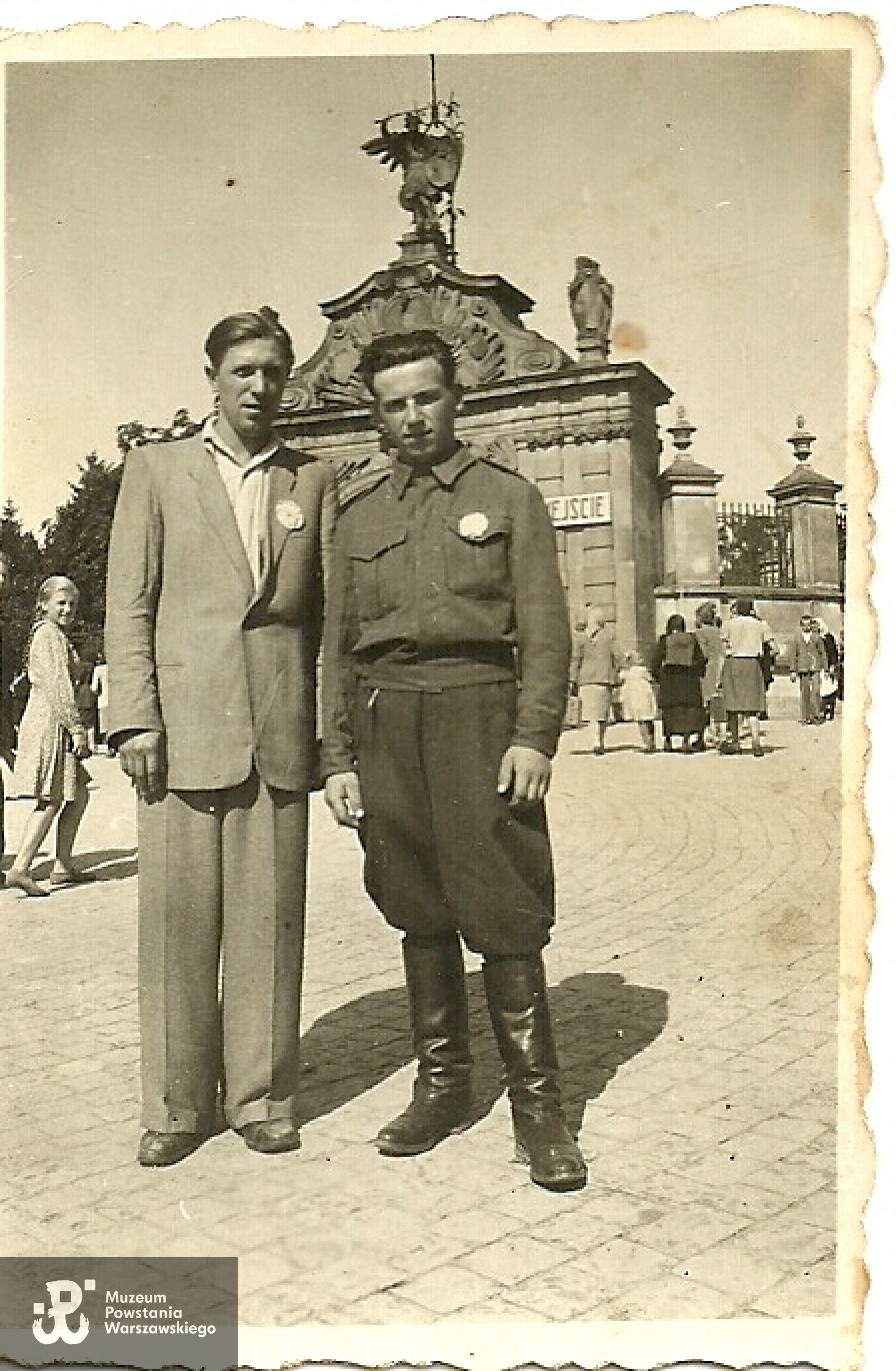 Władysław Stoncysz po lewej - 1946 r.