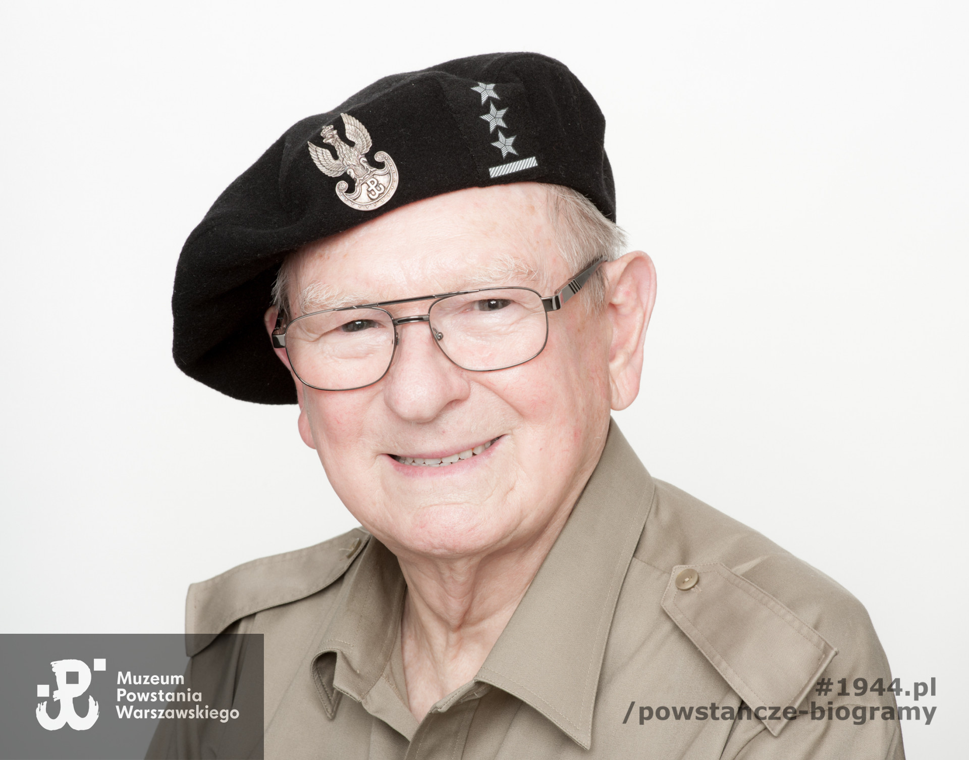 Zdjęcie z serii portretów Powstańców Warszawskich w ramach projektu "1944/70/2014" realizowanego przez grupę WWPHOTO dla uczczenia 70. rocznicy wybuchu Powstania Warszawskiego. Muzeum Powstania Warszawskiego, 22.07-04.08 2013.