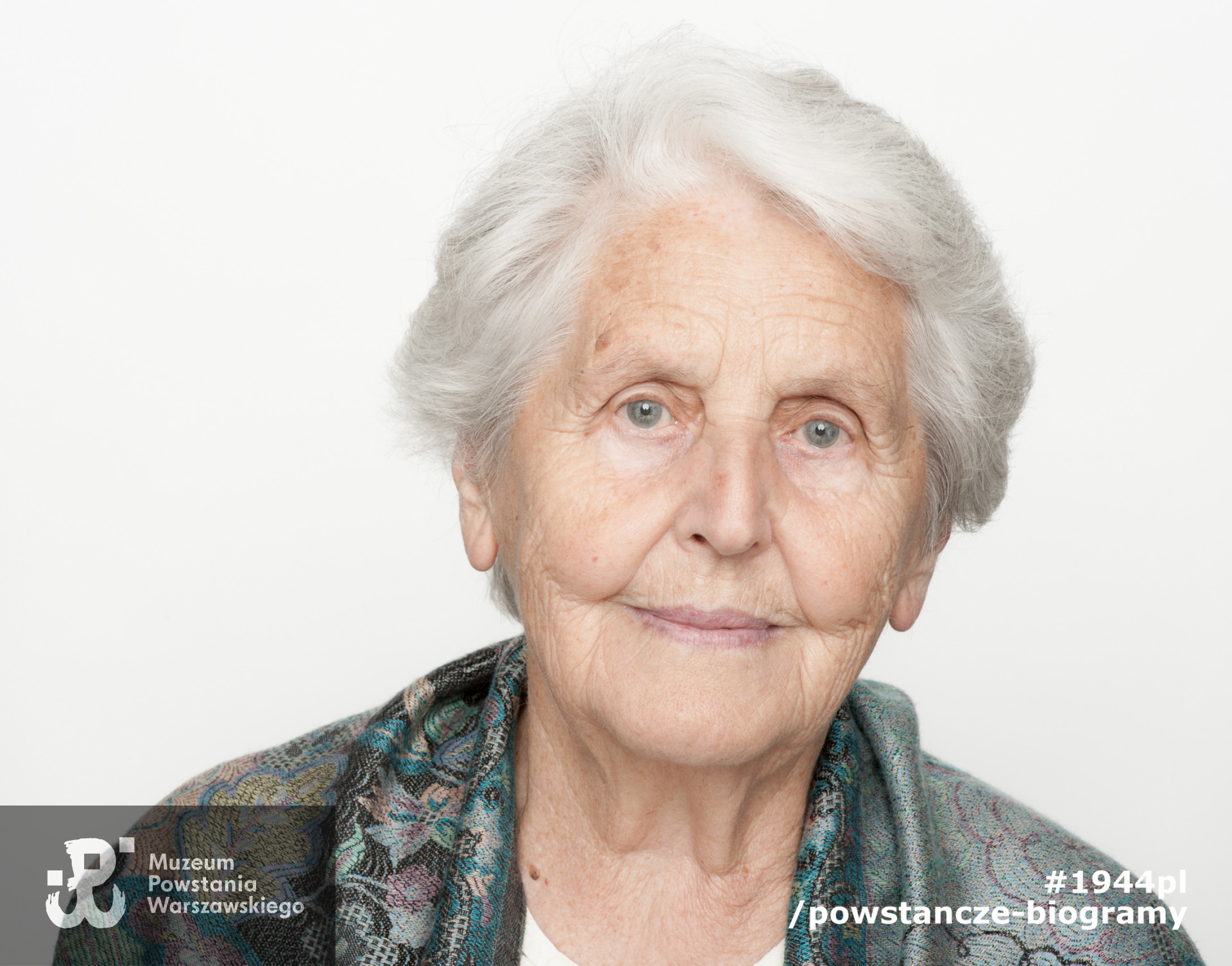 Jadwiga Skolimowska z domu Gadomska. Zdjęcie z serii portretów Powstańców Warszawskich wykonanych w ramach projektu "1944/70/2014" realizowanego przez grupę WWPHOTO dla uczczenia 70. rocznicy wybuchu Powstania Warszawskiego. Muzeum Powstania Warszawskiego, 22.07-04.08 2013.
