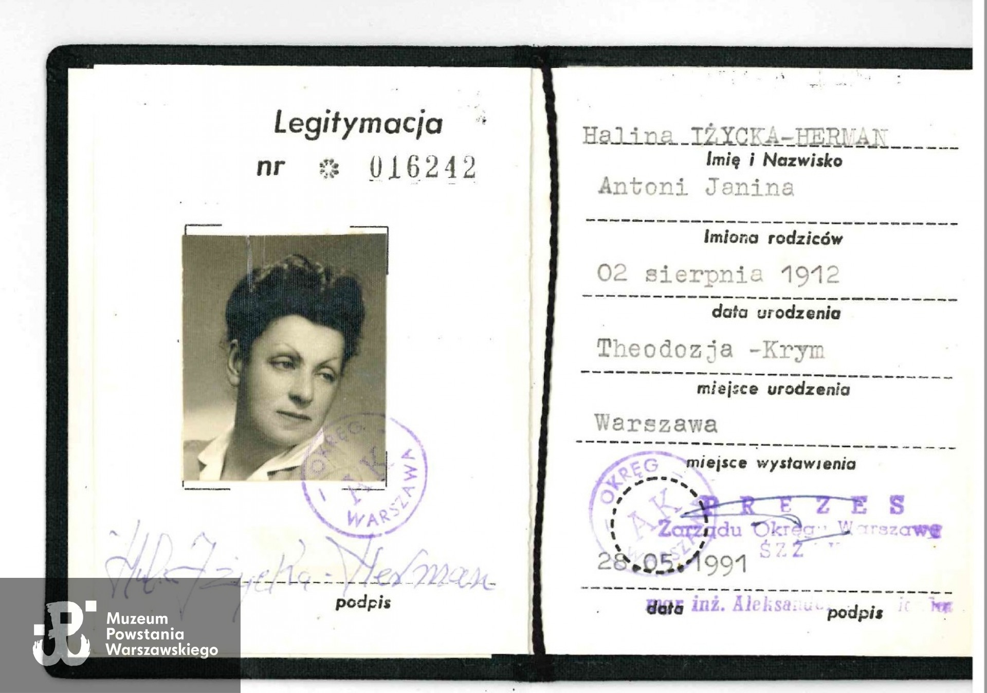 Ze zbiorów rodzinnych p. Zofii Iżyckiej-Herman, skan udostępniony  za pośrednictwem p. Jana Wawszczyka