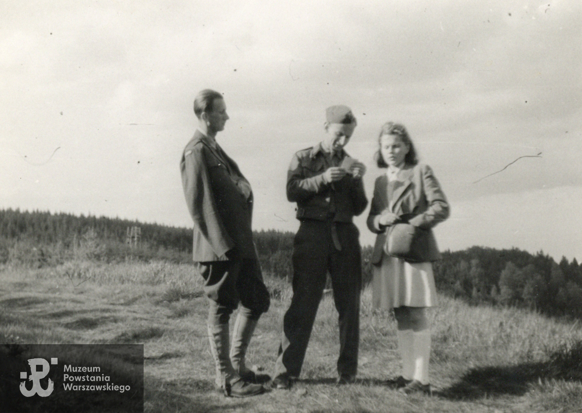 Fotografia pochodząca ze spuścizny po Zygmuncie Janie Raczyńskim ps. Zygmuś - żołnierze polscy  w Bad Harzburg. Udostępnił p. Jerzy Raczyński, syn Powstańca.