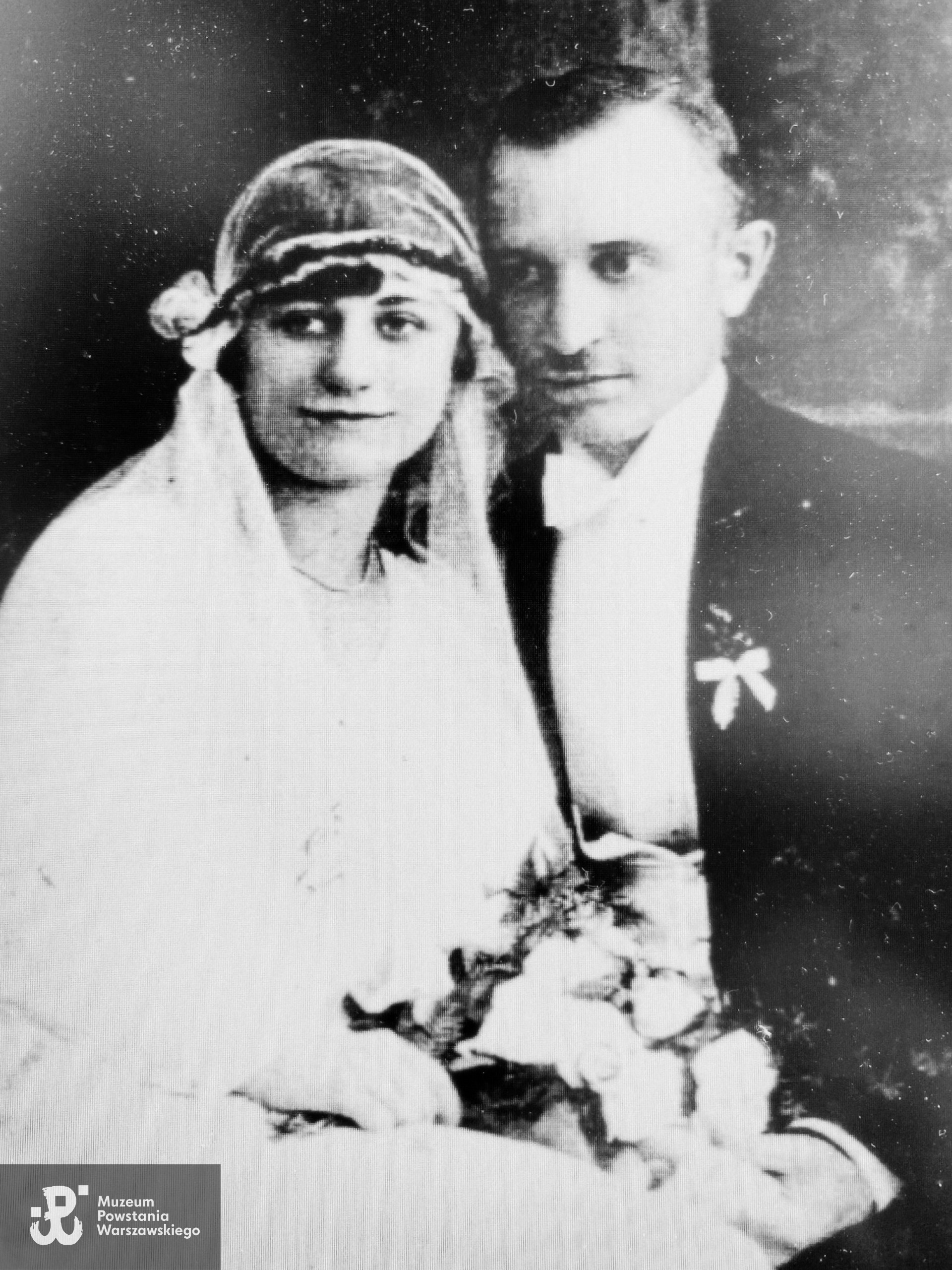 ppor. Józef Kowalski "Malec" (1901-1959). Fotografia ślubna, 1927 rok. Skan ze zbiorów rodzinnych udostępnił p. Zbigniew  Gról 