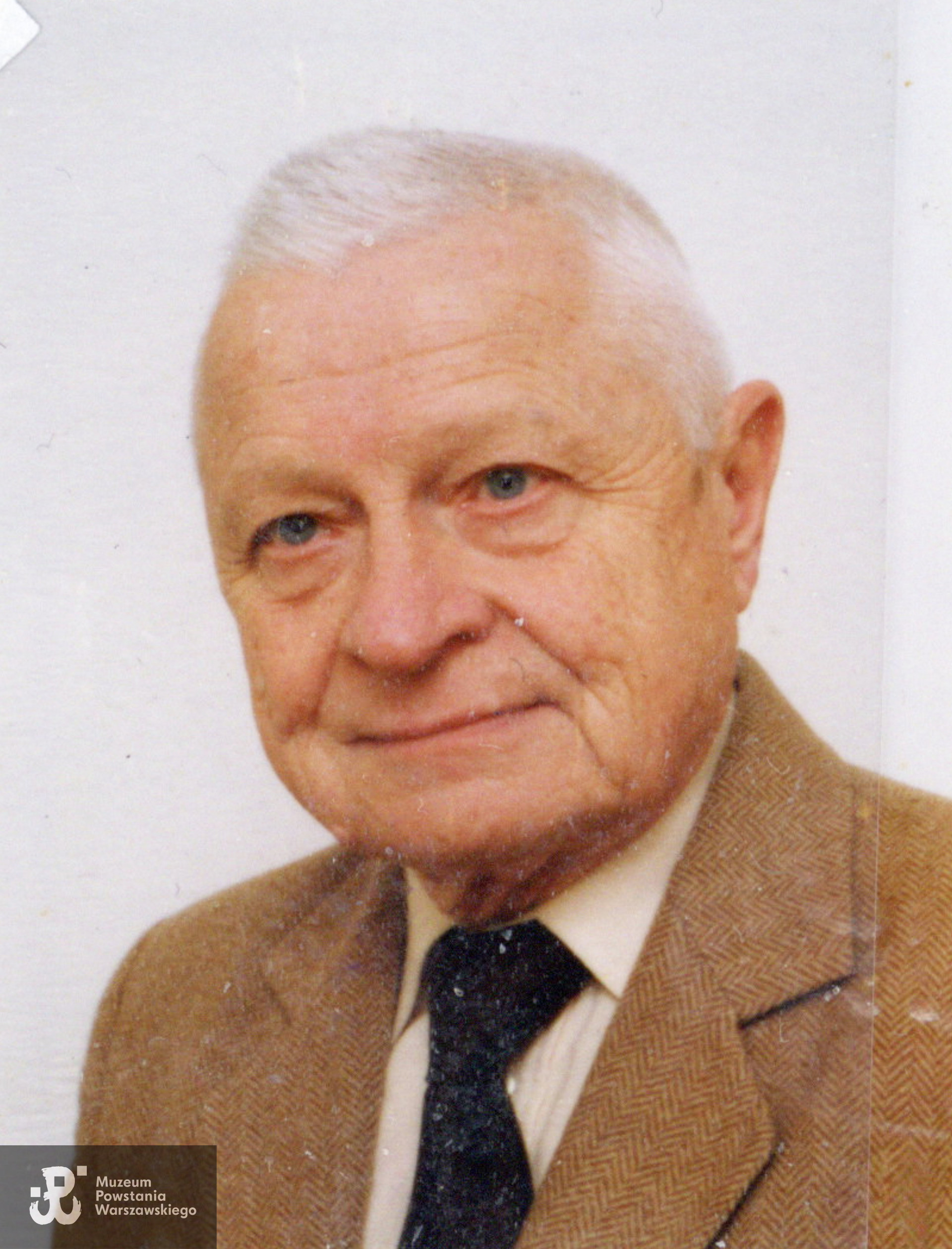 W roku 2012. Fot. ze zbiorów rodzinnych Pana Włodzimierza Maczundera ps. Chomik. Skany wykonano w Muzeum Powstania Warszawskiego, 09/2023