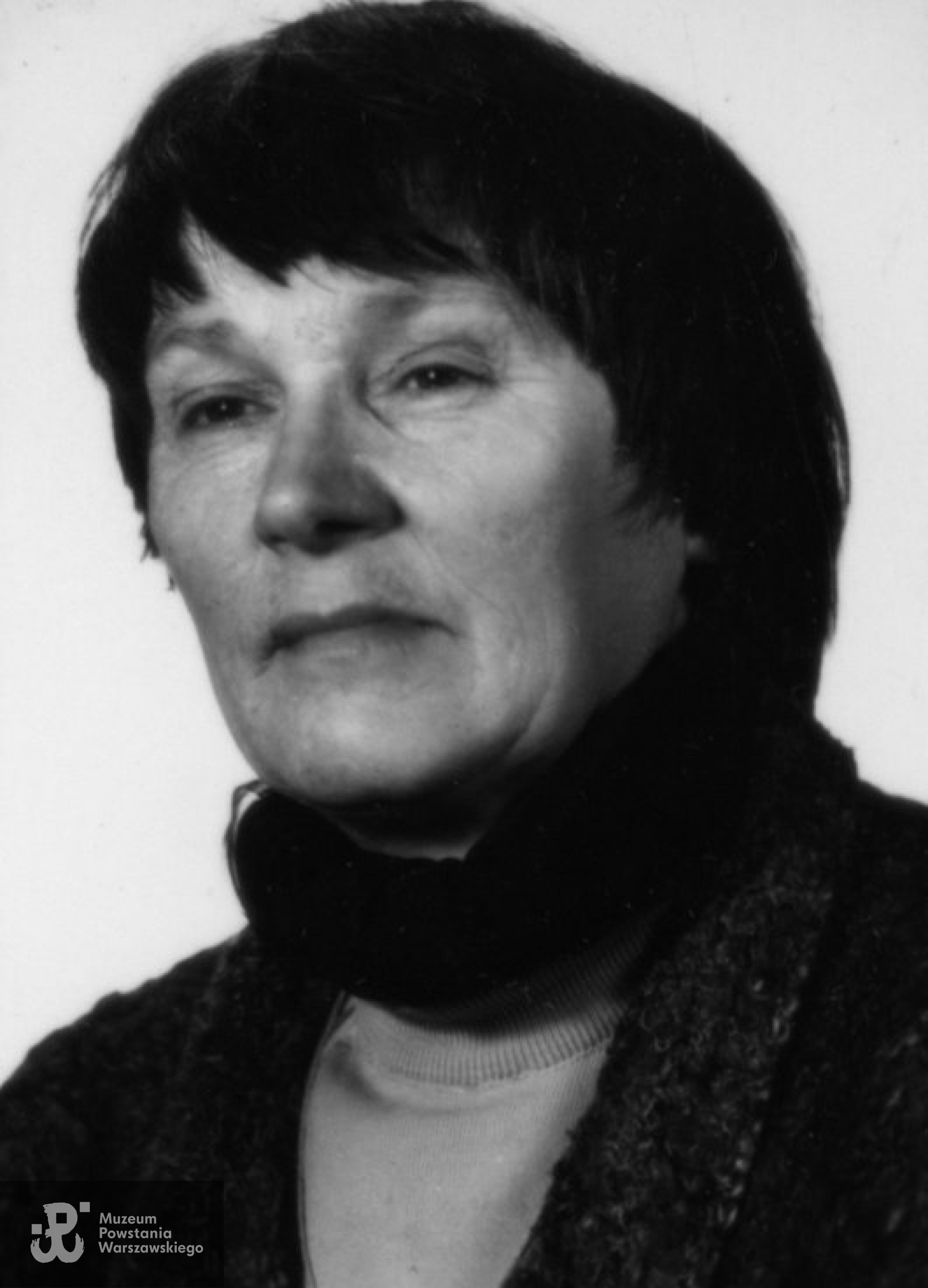 Janina Gawrońska, z d. Kwiatkowska (ur. 1920), brała czynny udział w Powstaniu Warszawskim jako sanitariuszka o pseudonimie „Łukasz". Fot. Archiwum Państwowe w Warszawie, źródło: zapisyterroru.pl