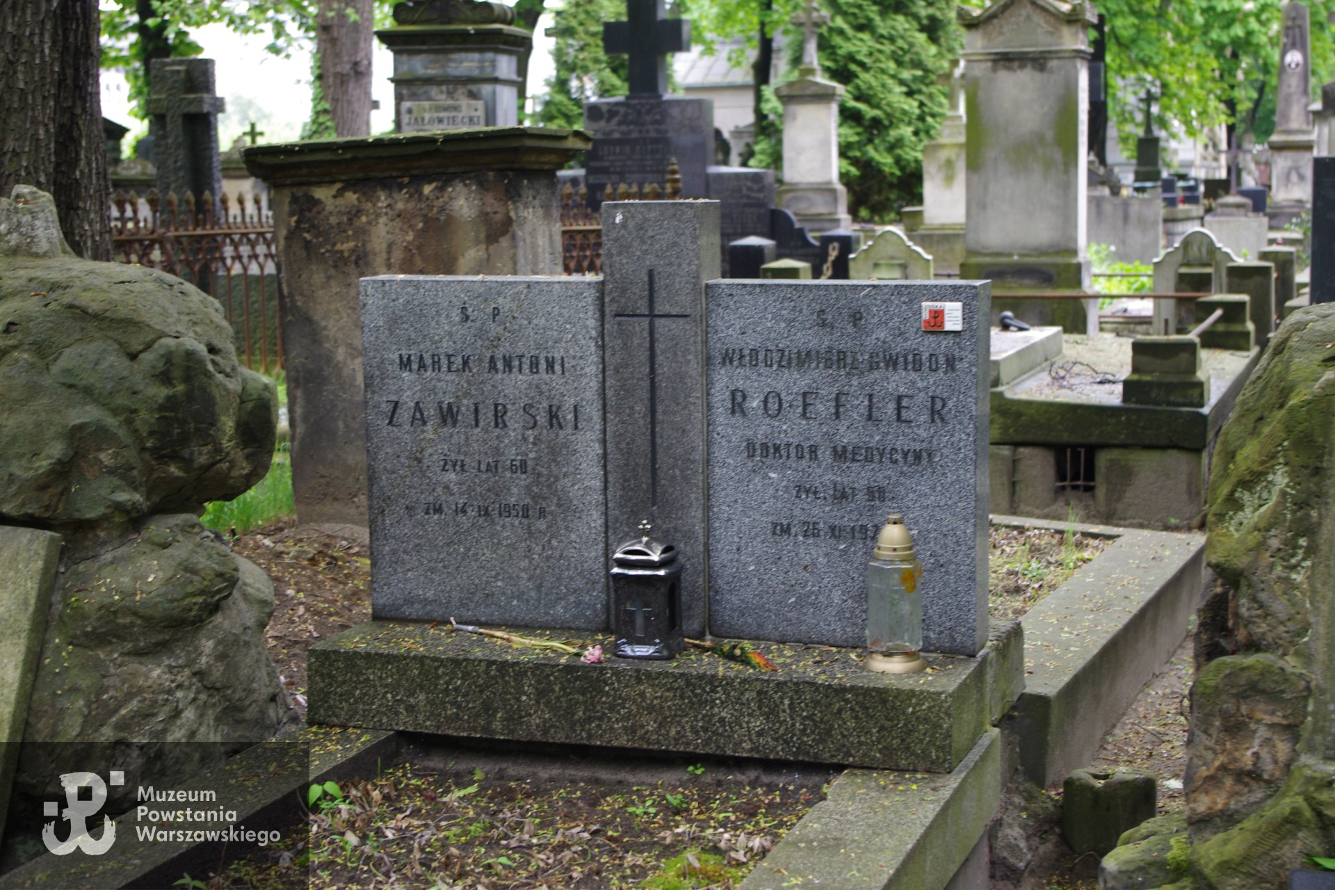 Cmentarz Powązkowski (Stare Powązki), kwatera 3, rząd 5/6, miejsce 17 