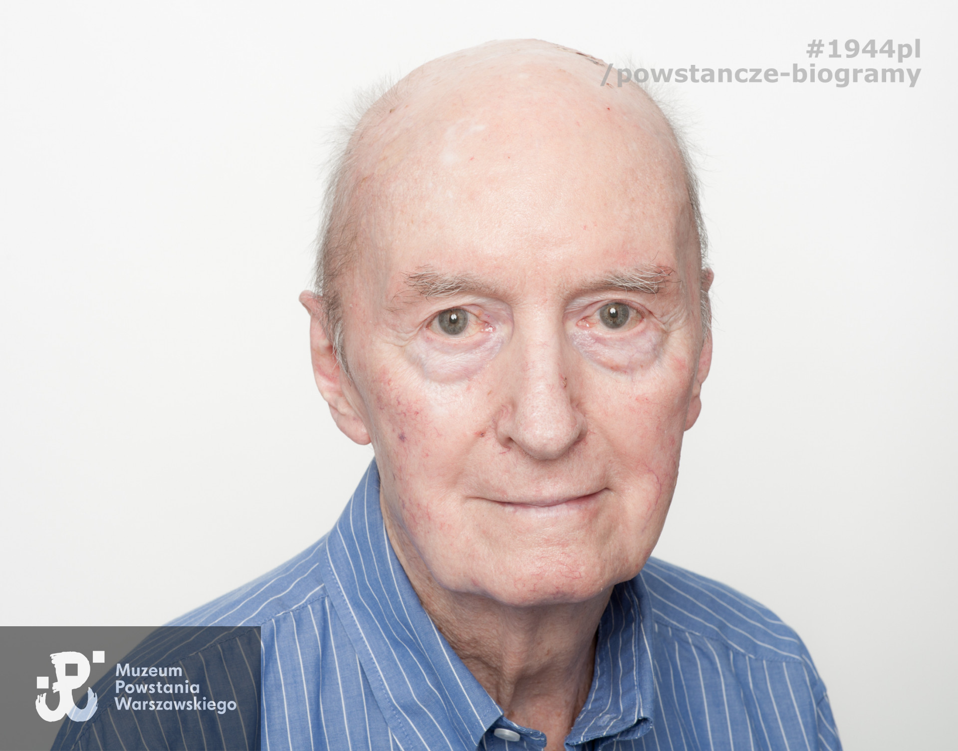 Henryk Bieniewski „Heniek” (1925-2018). Zdjęcie z serii portretów Powstańców Warszawskich wykonanych w ramach projektu "1944/70/2014" realizowanego przez grupę WWPHOTO dla uczczenia 70. rocznicy wybuchu Powstania Warszawskiego. Muzeum Powstania Warszawskiego, 22.07-04.08 2013.