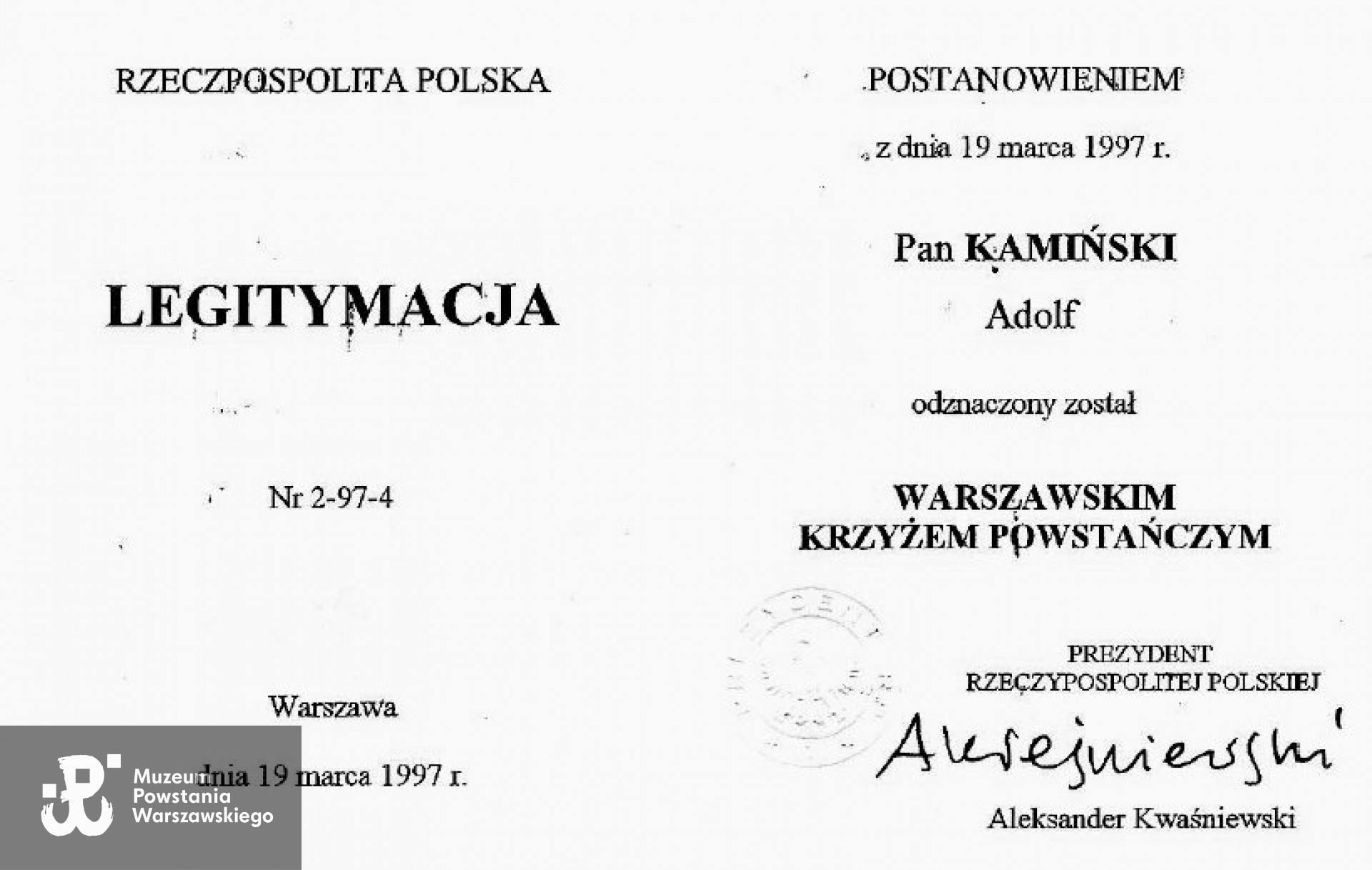 Legitymacja odznaczeniowa - Warszawski Krzyż Powstańczy.   Z archiwum rodzinnego  p. Edwarda Kamińskiego