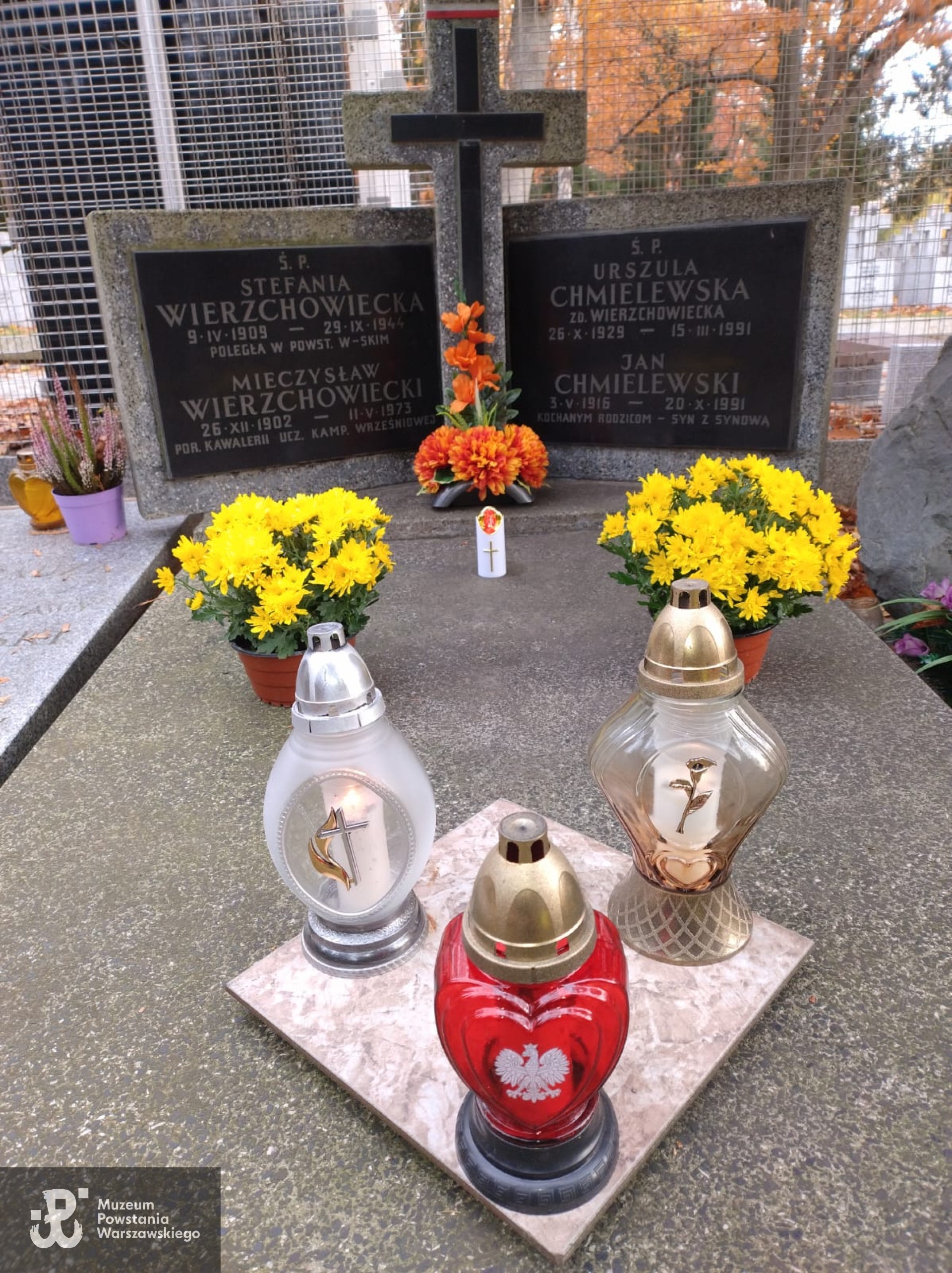 Warszawa, Cmentarz Wojskowy na Powązkach, kwatera B 29, rząd 1, grób 5. Fot. udostępnił p. Marcin Chmielewski