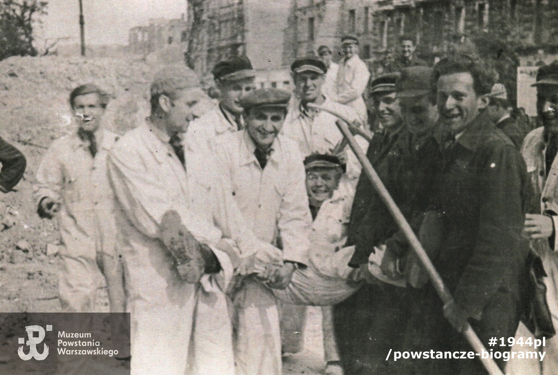 Fot. z archiwum rodzinnego p. Ryszarda Krokwy, skan: Pokój Kombatanta MPW