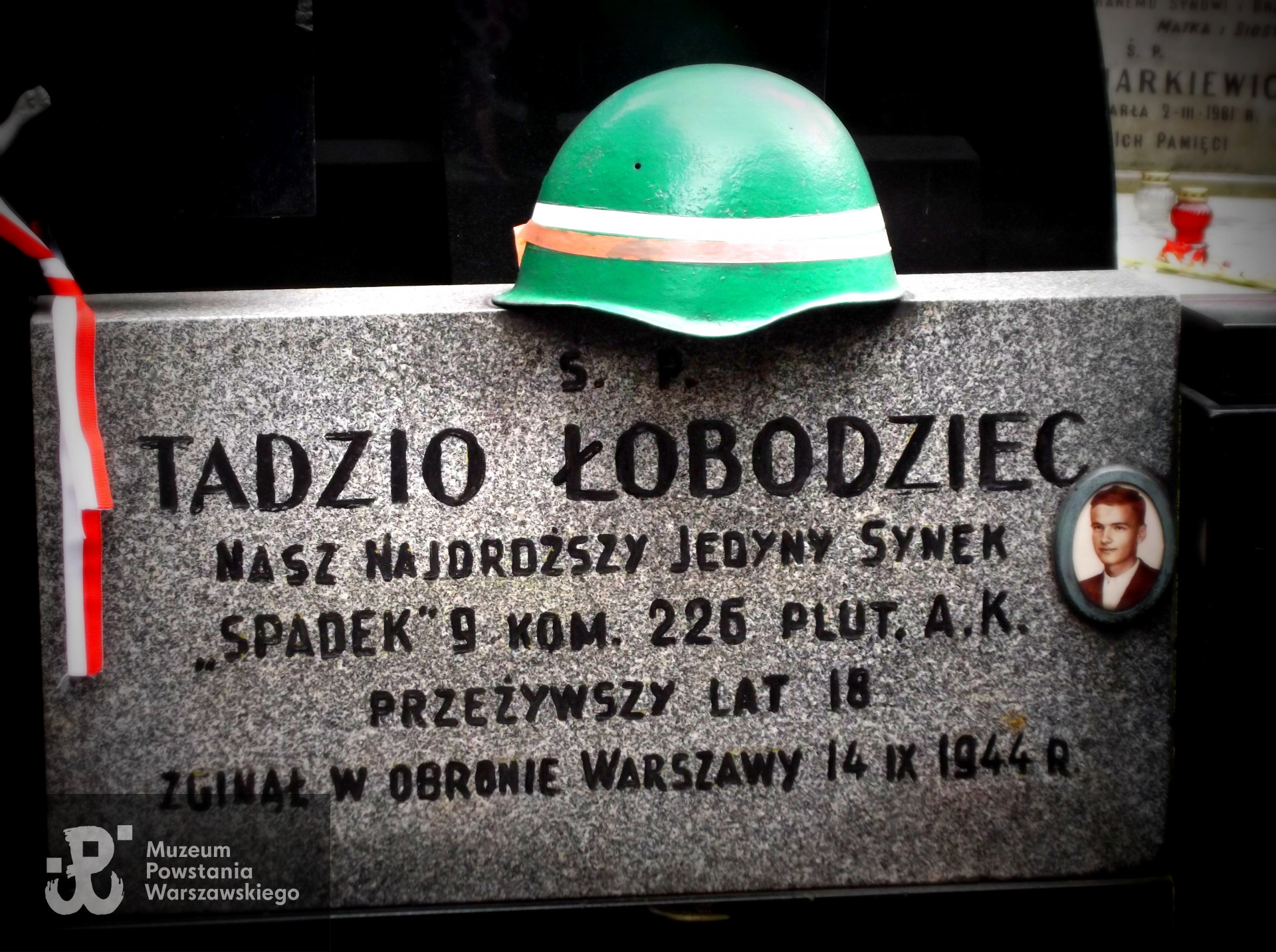 Cmentarz Wojskowy na Powązkach, kwatera A-23, rząd  3, grób  25. Fot. Anna Szarejko