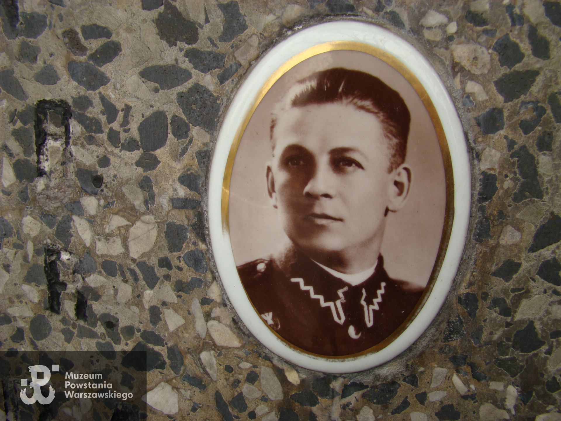 Mogiła "Krysta" na Powązkach Wojskowych. Fot. p. Beata Trzcińska