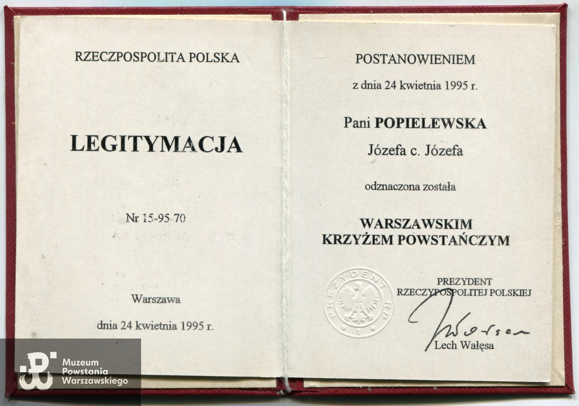 Legitymacja odznaczenia Warszawskim Krzyżem Powstańczym. Ze zbiorów rodzinnych