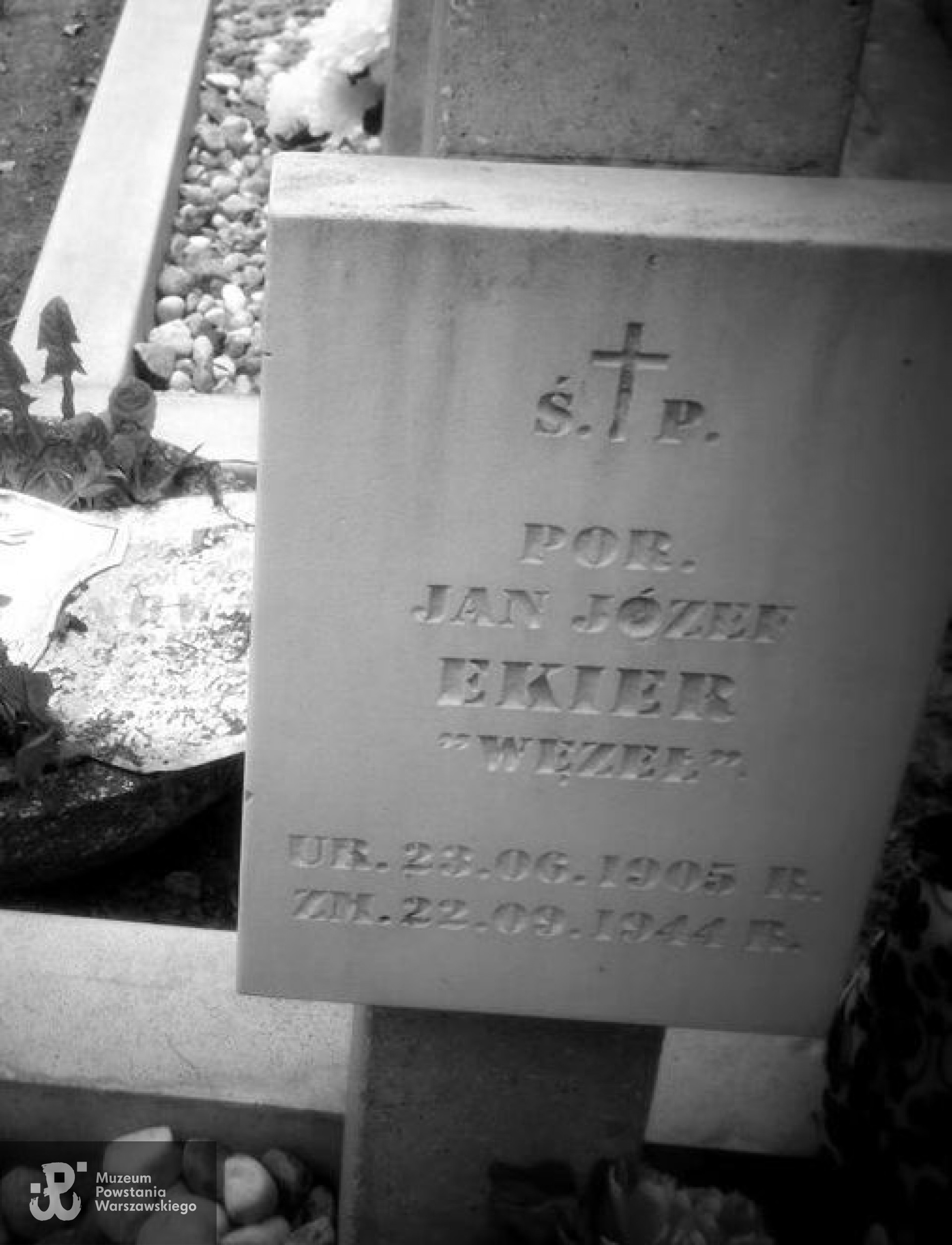 Warszawa, Cmentarz Wojskowy na Powązkach