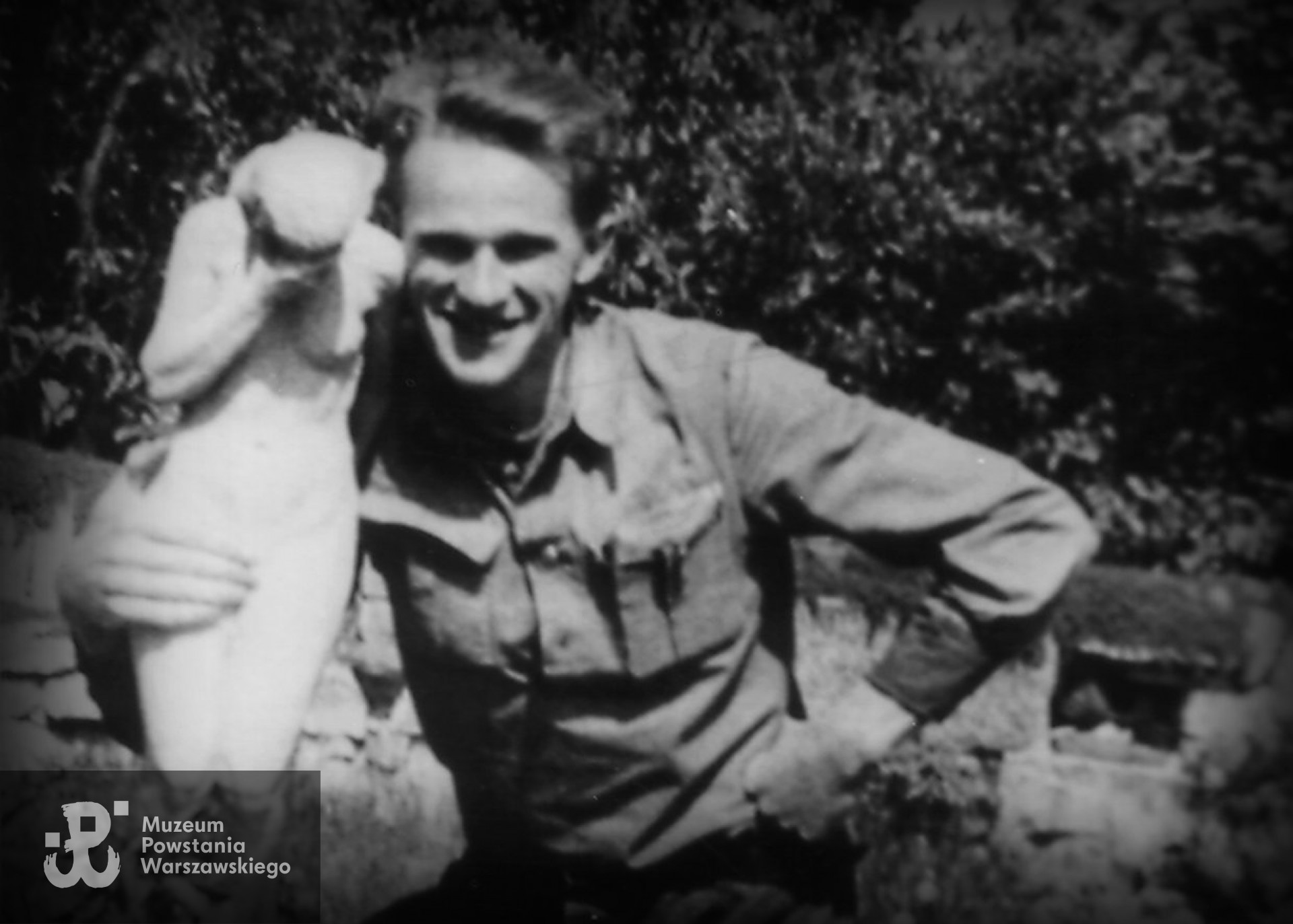 ppor. Zdzisław Dziedzic "Dąbrowski" (1925-1944). Fot. ze zbiorów Muzeum Powstania Warszawskiego - katalog "Miasto Grobów"