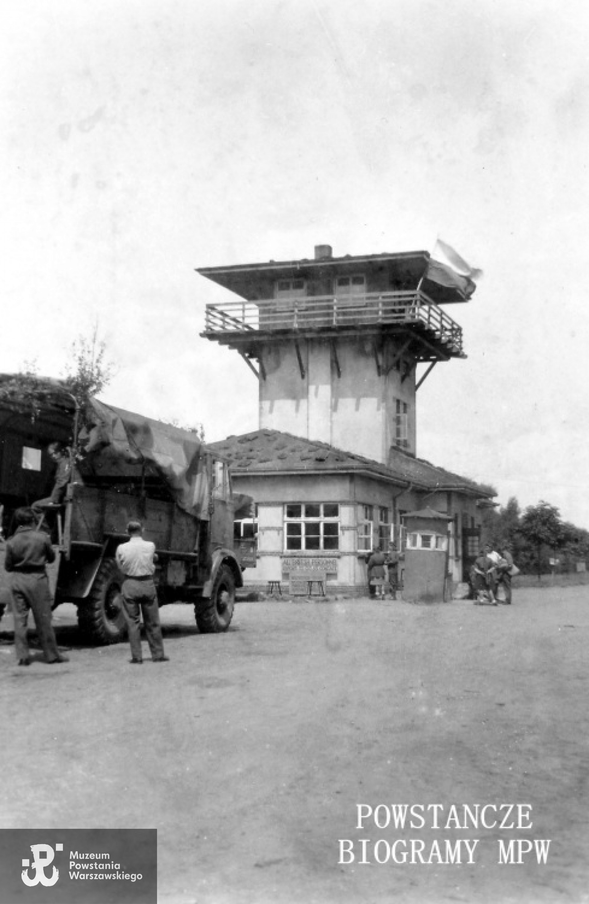 Niderlangen, kwiecień 1945 r. Fot. udostępnione przez p. Ewę Ponińską-Konopacką ps."Ewa" z archiwum prywatnego