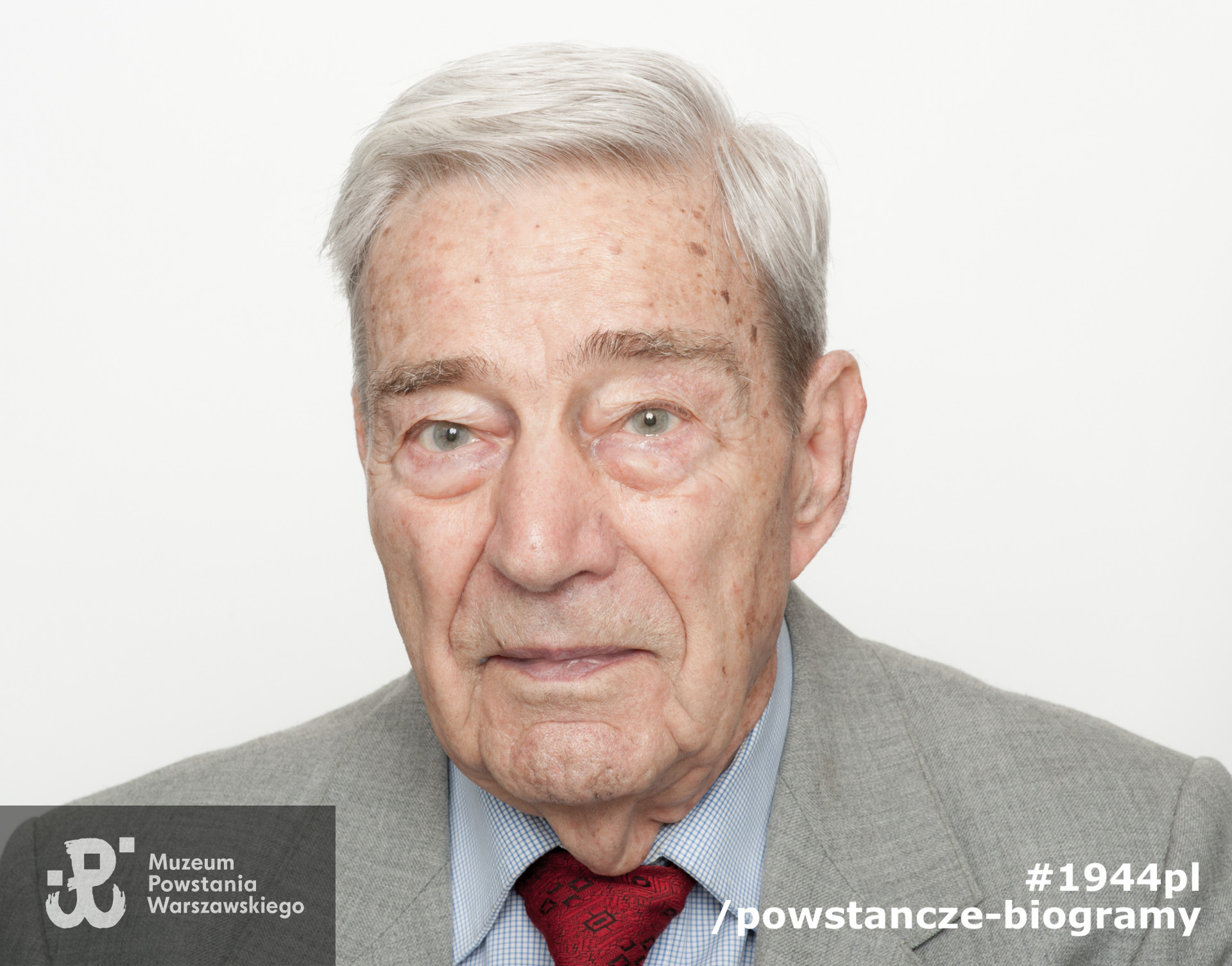 Zdjęcie z serii portretów Powstańców Warszawskich wykonanych w ramach projektu "1944/70/2014" realizowanego przez grupę WWPHOTO dla uczczenia 70. rocznicy wybuchu Powstania Warszawskiego. Muzeum Powstania Warszawskiego, 22.07-04.08 2013.