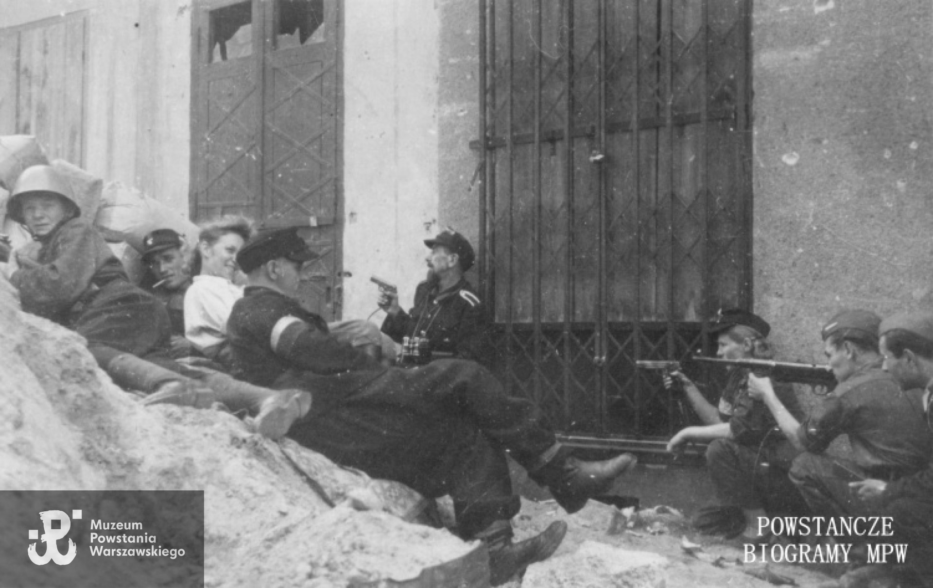 Powstanie Warszawskie, 1944 r.  Fot. ze zbiorów MPW - sygn. P/8125, dar Antoniny Gawlickiej - Galej