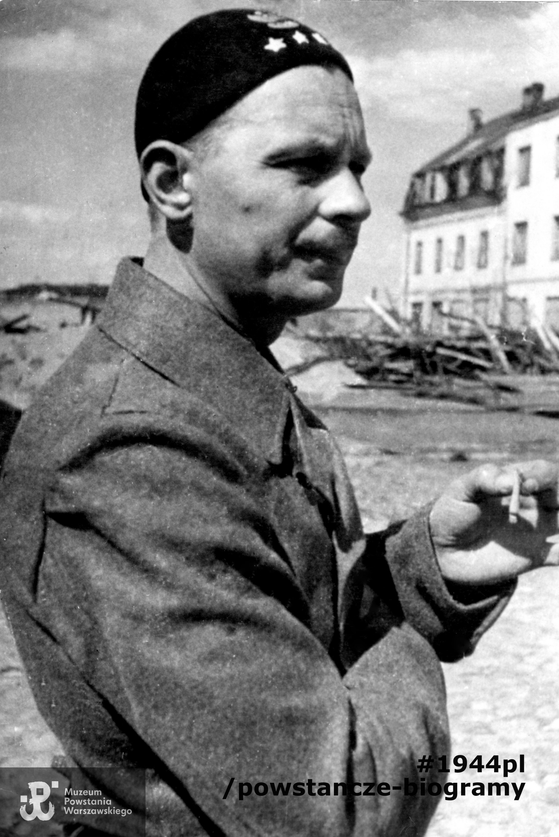 kpt. Wacław Chojna "Horodyński". Fot. ze zbiorów Muzeum Powstania Warszawskiego, sygn. MPW-IK-1328, zbiór Stanisława Kopfa. Ujęcie tożsame MPW-IP/5362 (P/7291)